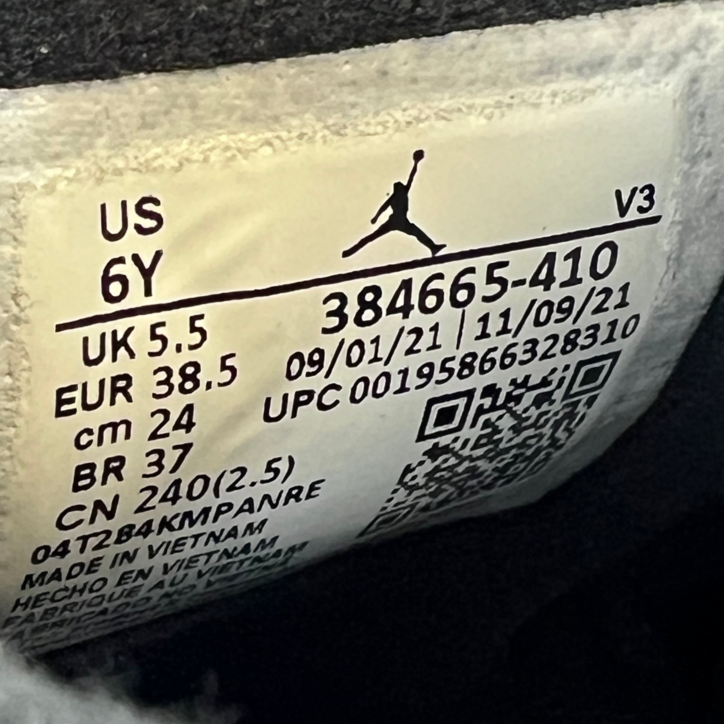 780256 Air Jordan 6 Retro GS 'UNC Home'