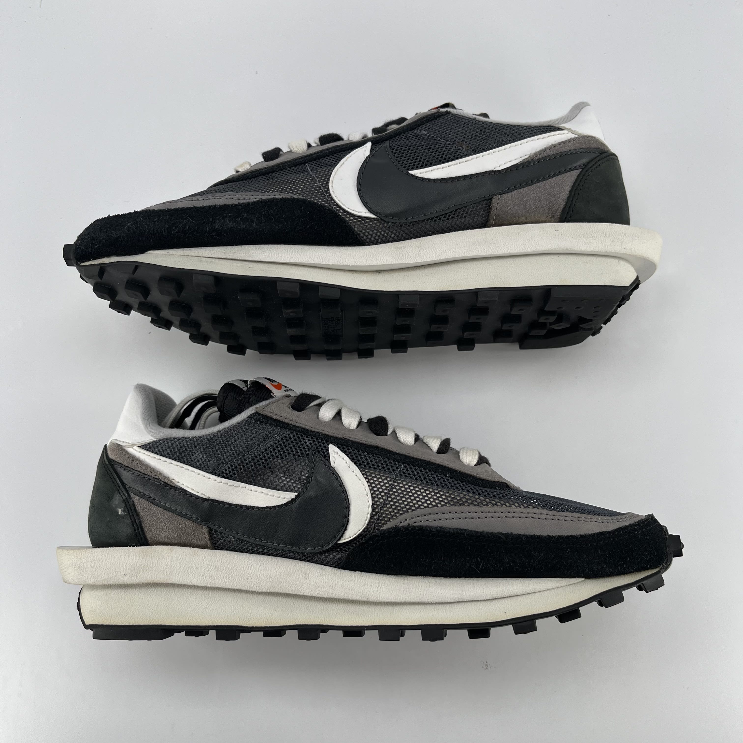 349705 Nike LD Waffle sacai Black