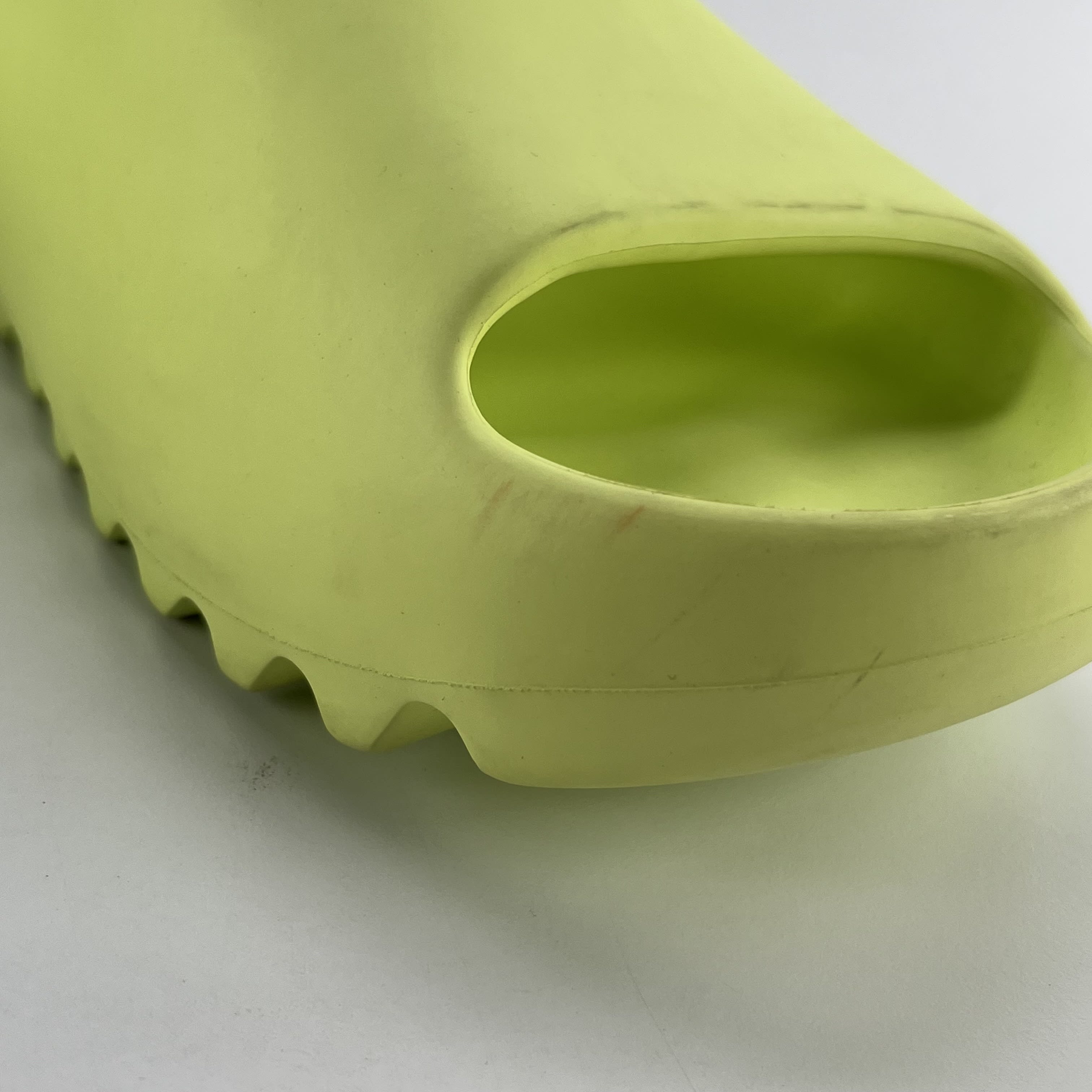 323335 adidas Yeezy Slide Glow Green