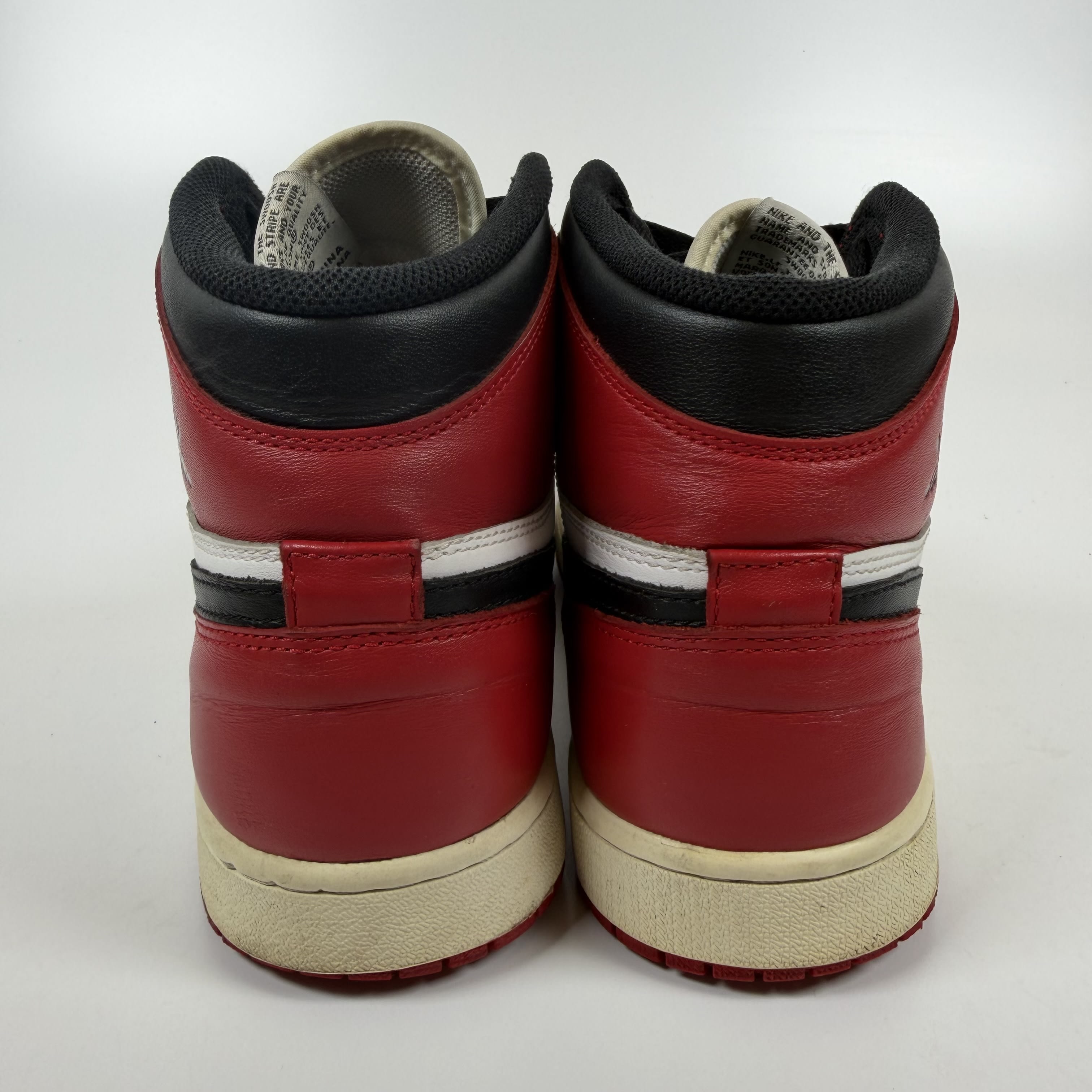 SP8878 Jordan 1 Retro Black Toe (2013)