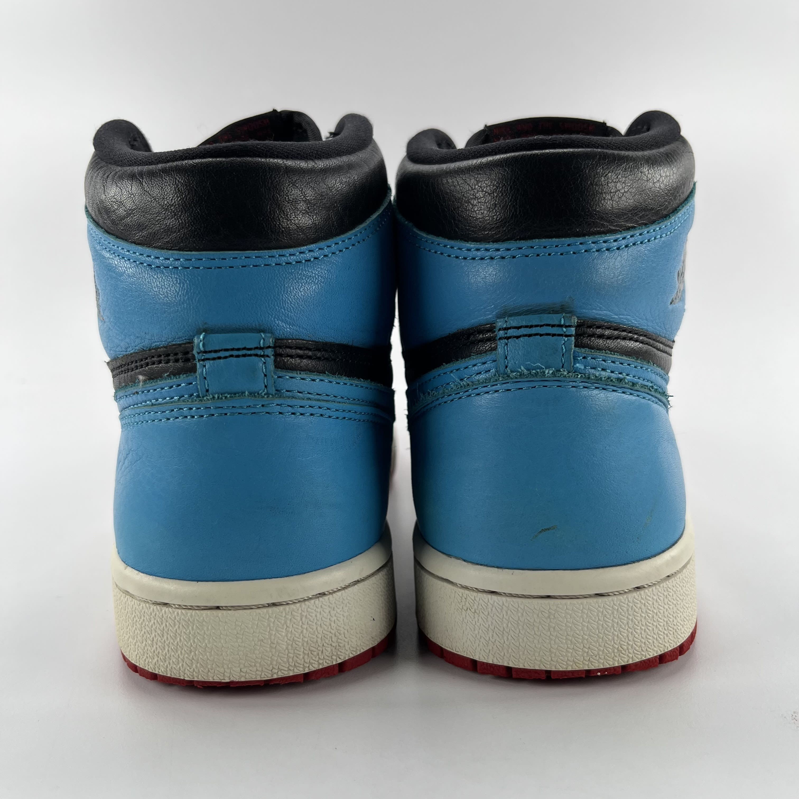633897 Air Jordan 1 Retro High NC to Chi (Women's)