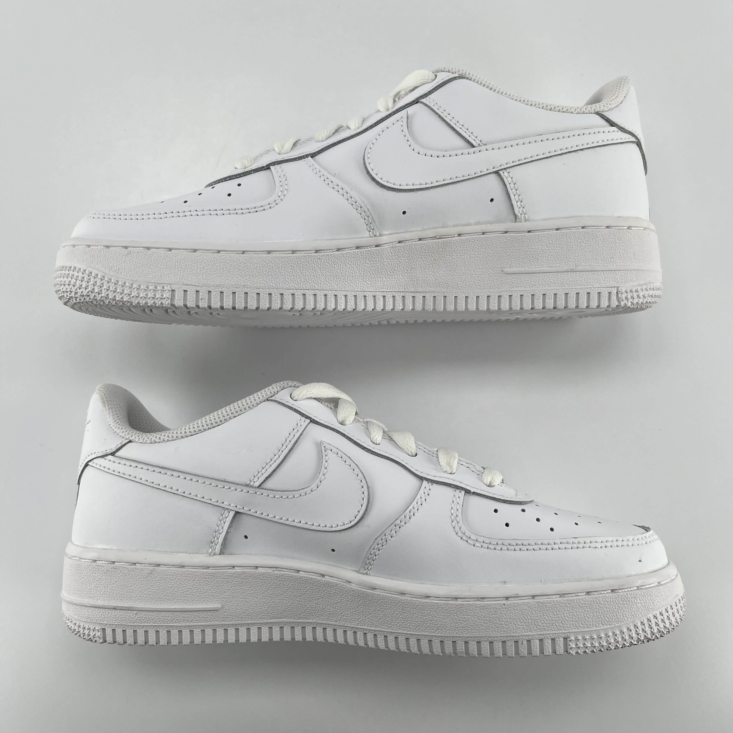 374434 Nike Air Force 1 Low LE Triple White (GS)