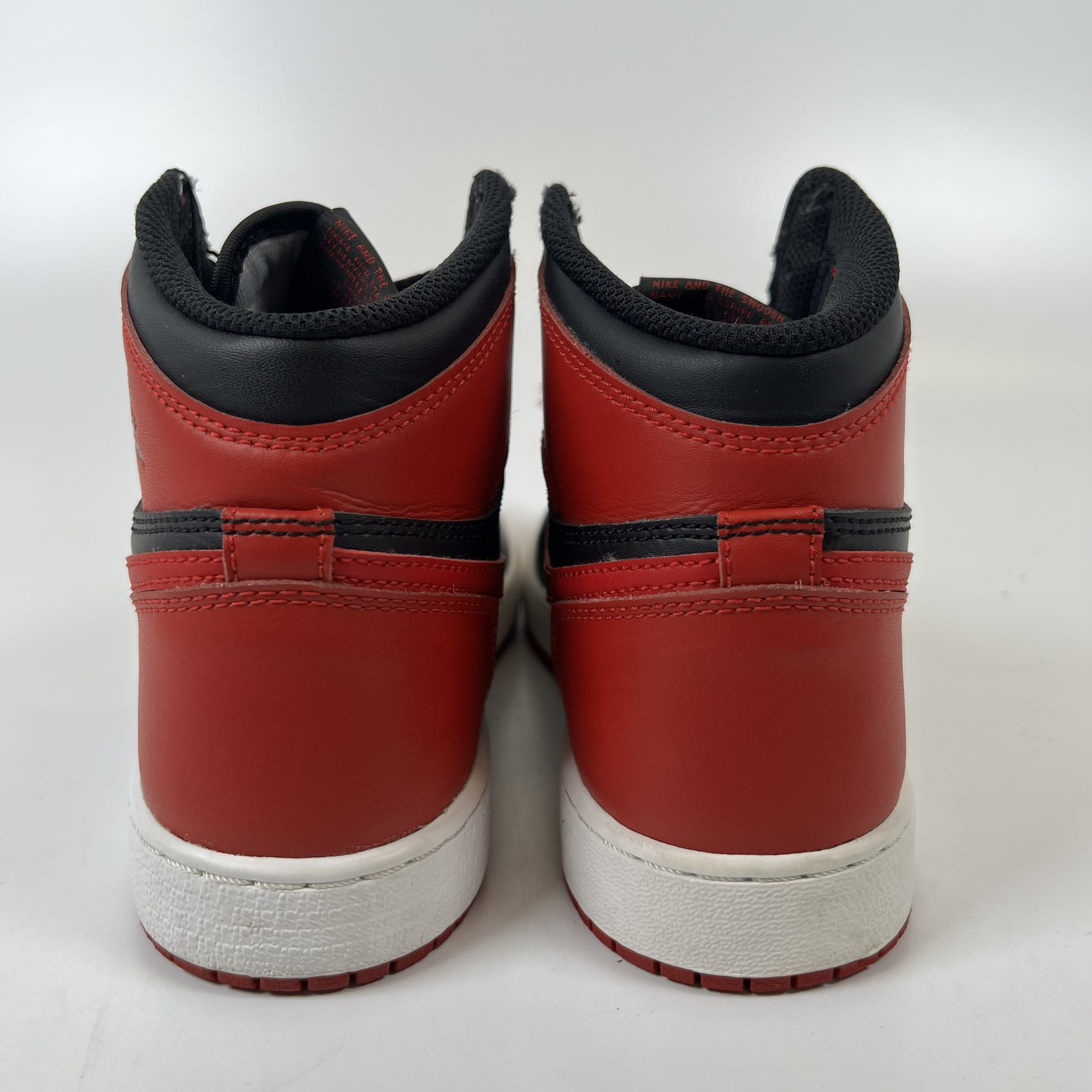 779850 Jordan 1 Retro Bred Banned (2016) (GS)