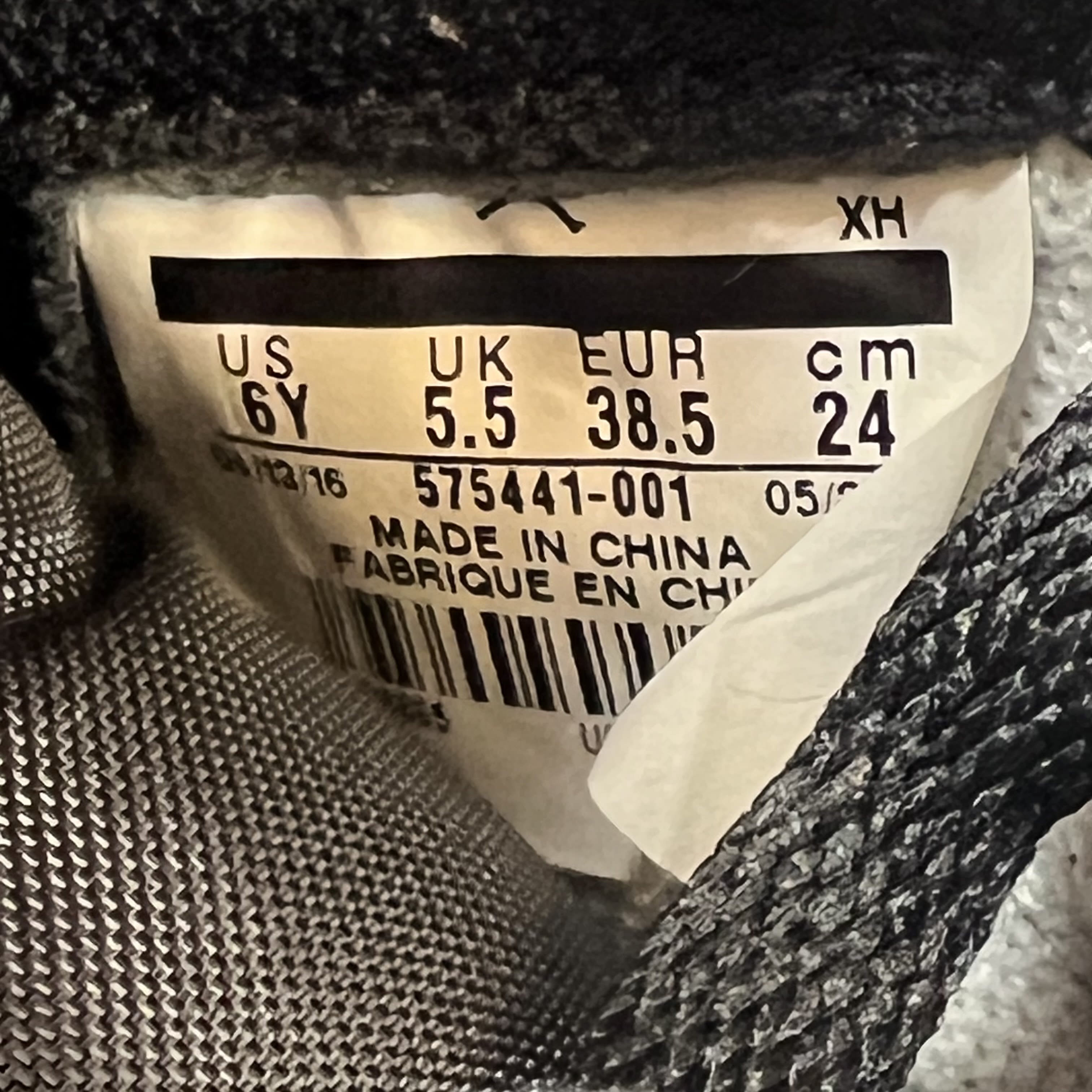 779850 Jordan 1 Retro Bred Banned (2016) (GS)