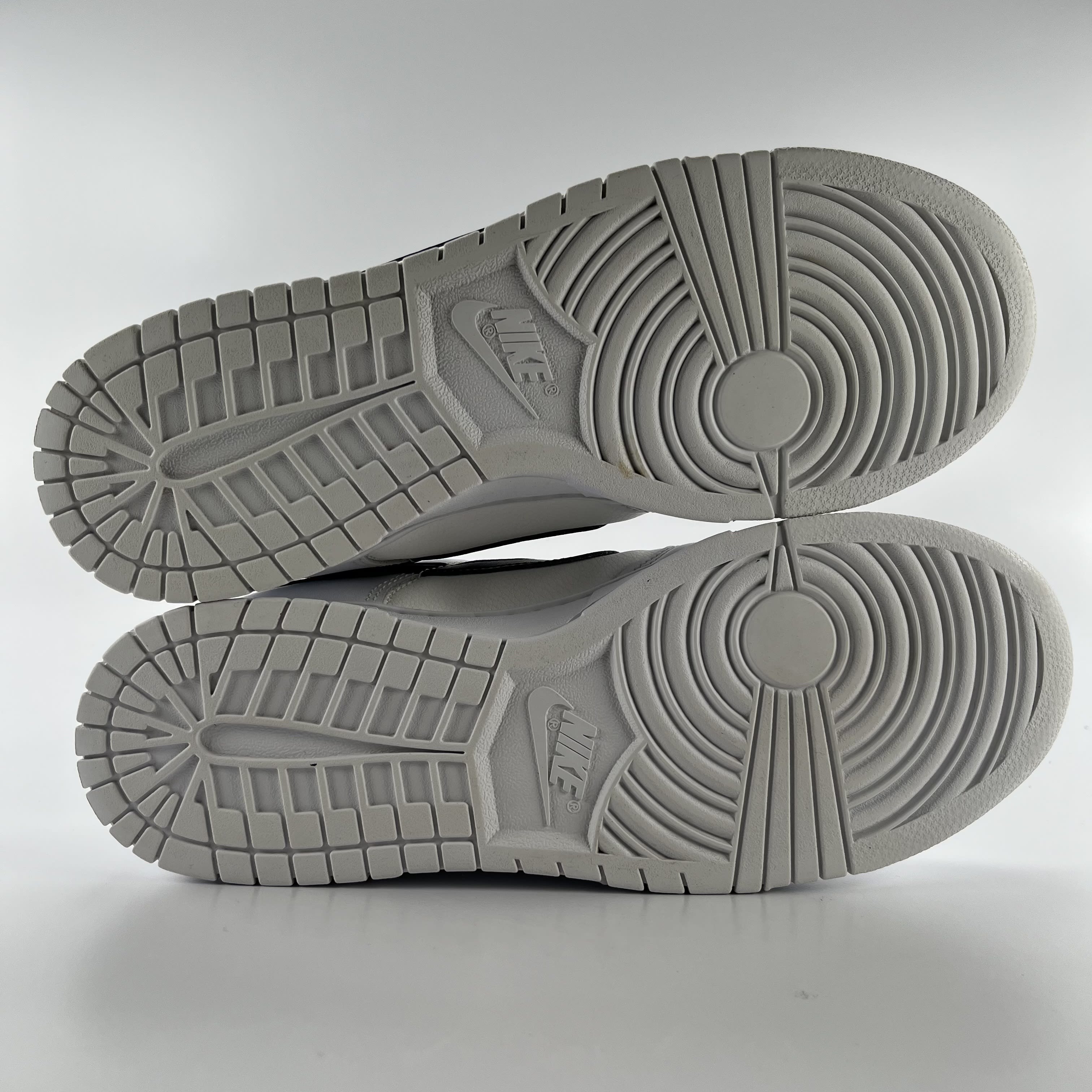 440121 Nike Dunk Low Reverse Panda