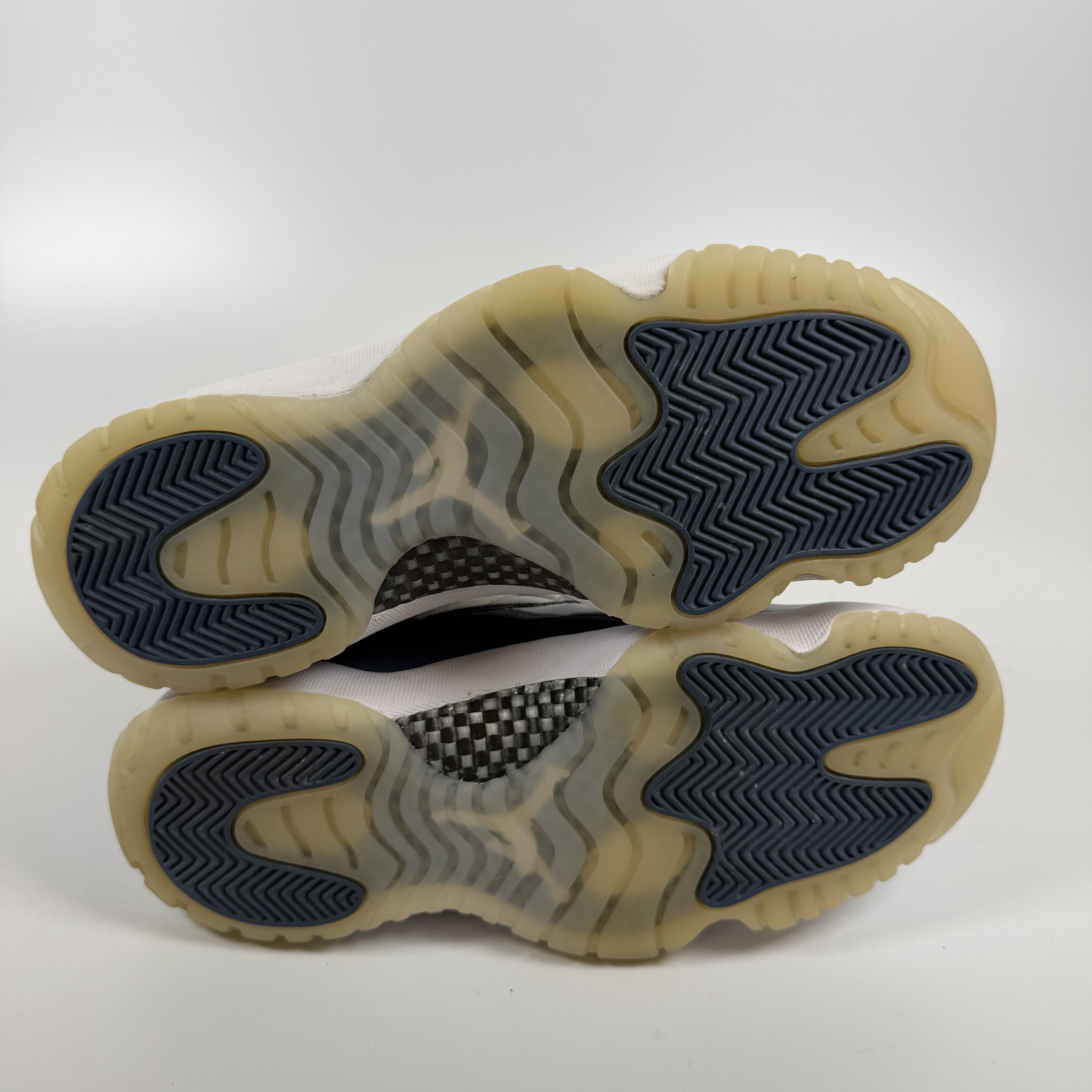 SP8015 Jordan 11 Retro Low Diffused Blue