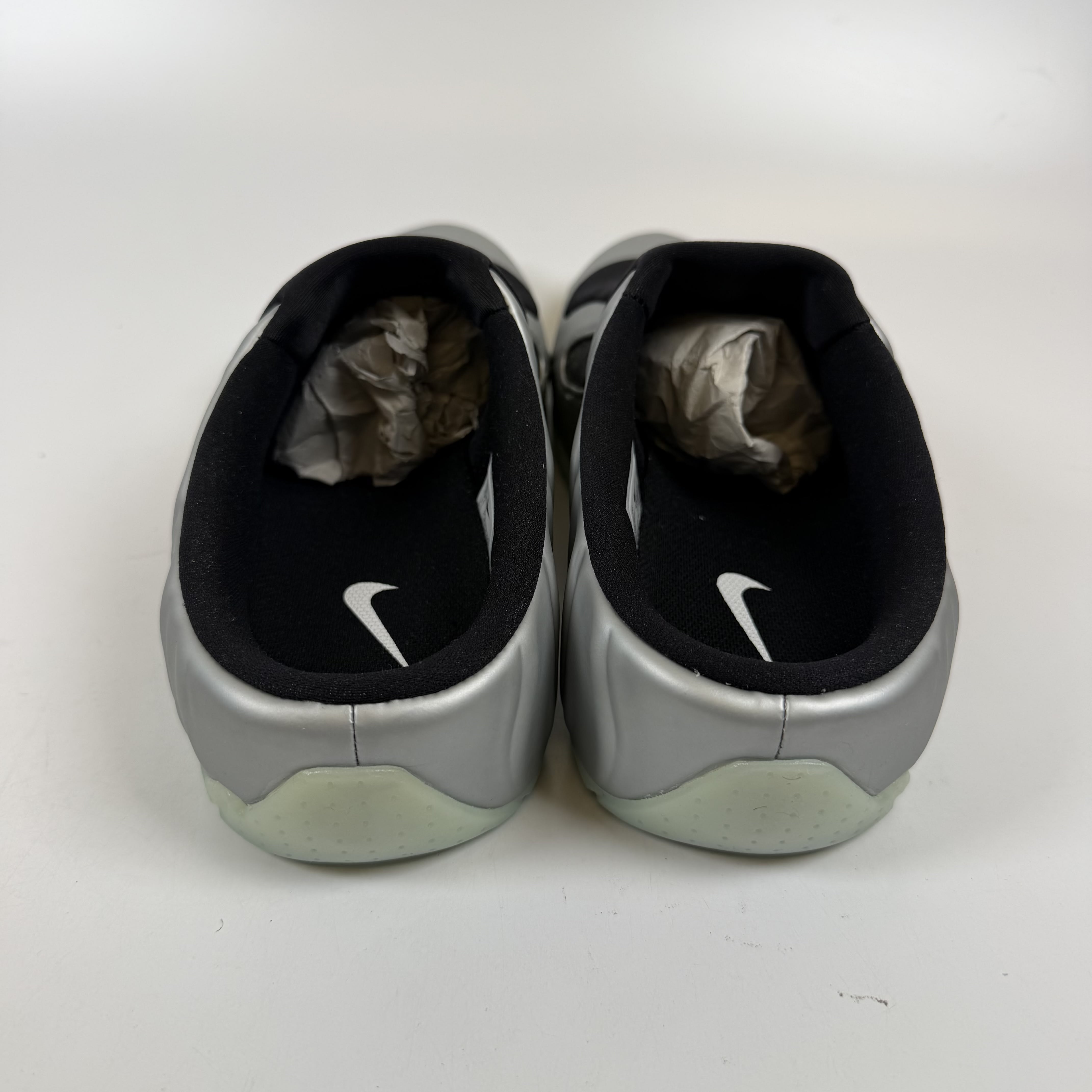 SP13260 Nike Clogposite Chrome