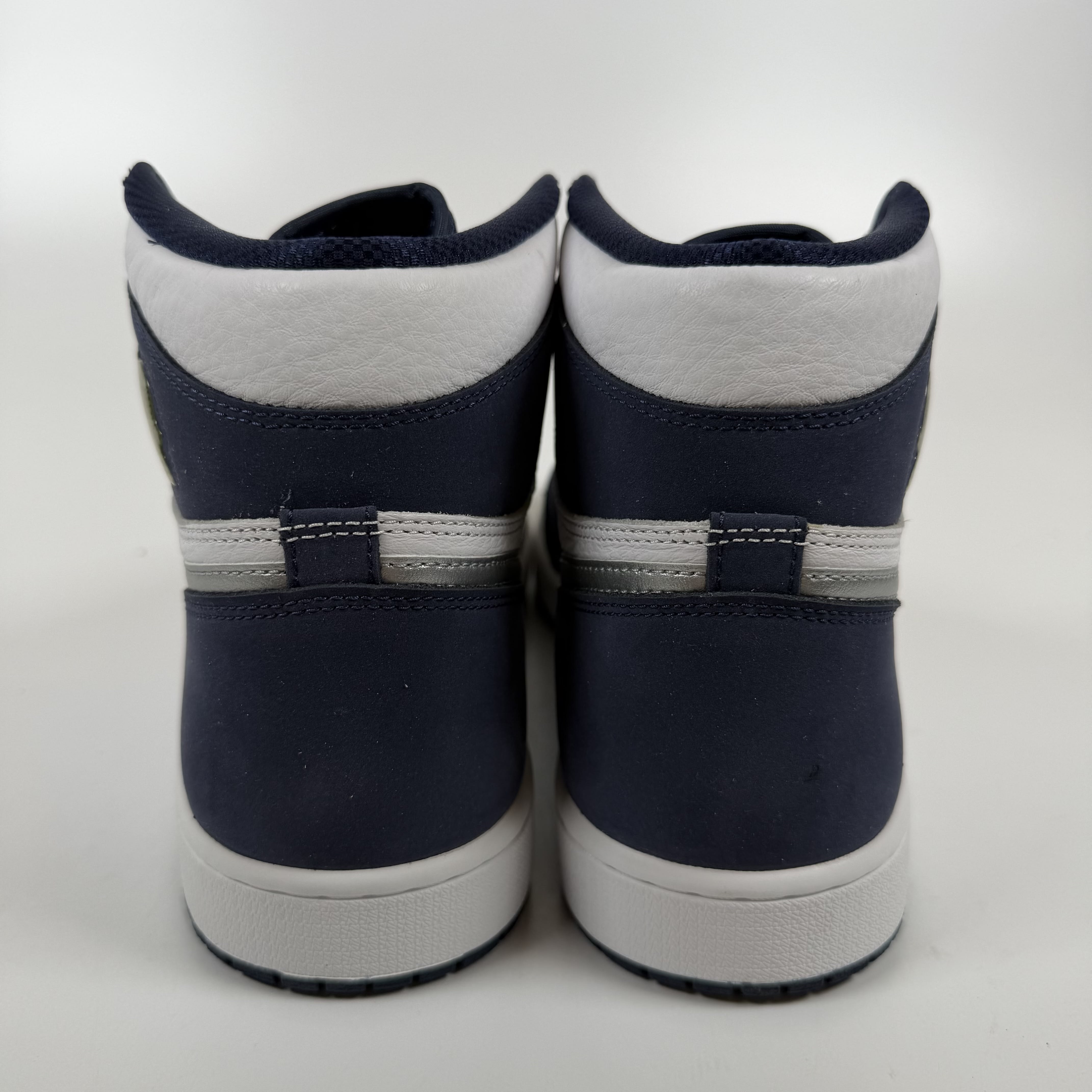 462824 Air Jordan 1 Retro High CO.JP 'Midnight Navy' 2020