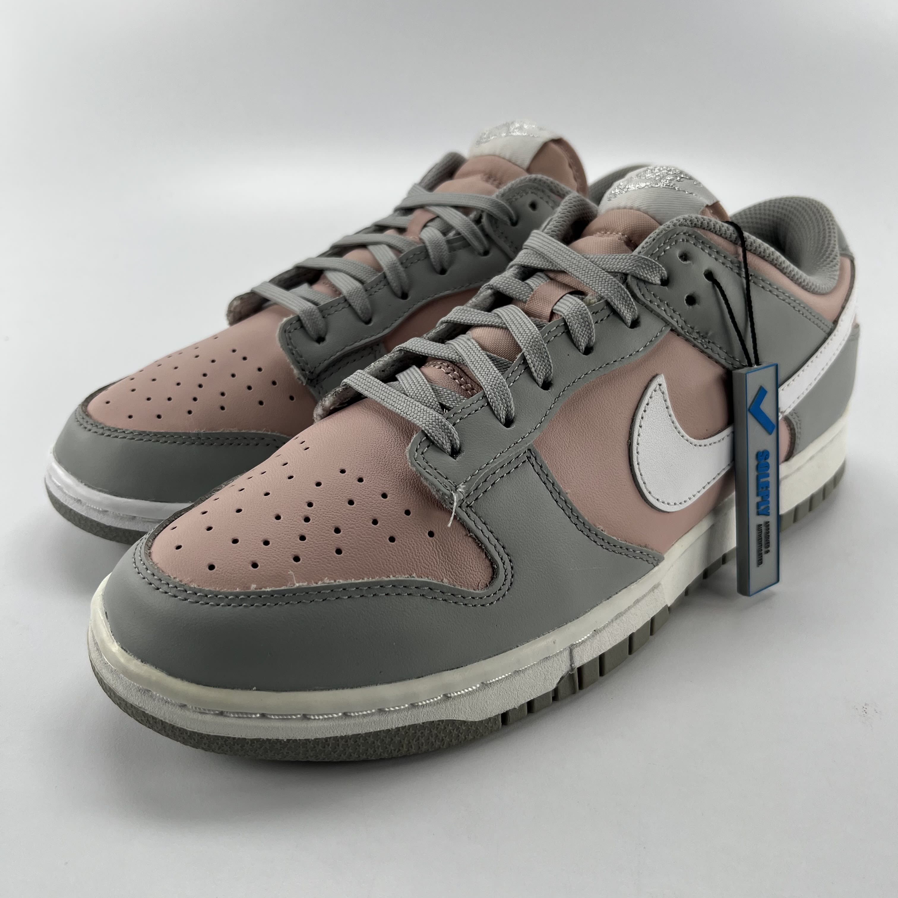 280277 Wmns Dunk Low 'Soft Grey Pink'