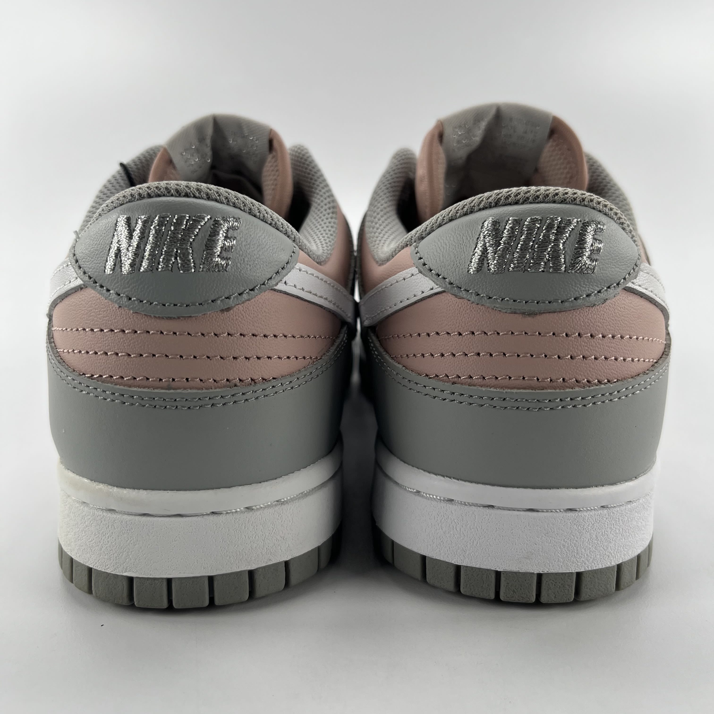 280277 Wmns Dunk Low 'Soft Grey Pink'