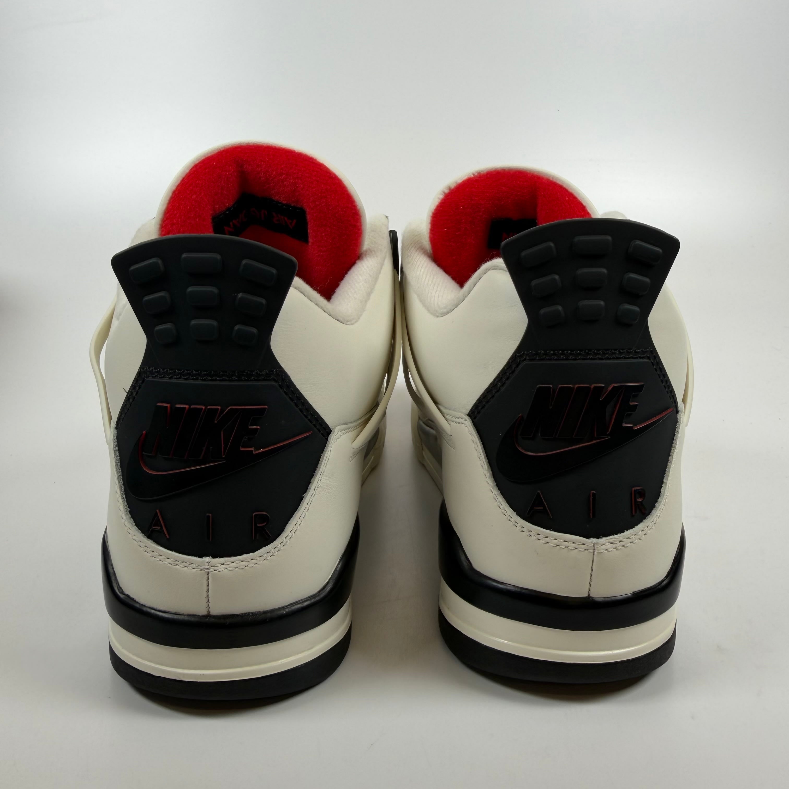 SP8048 Jordan 4 Retro OG Flight Club