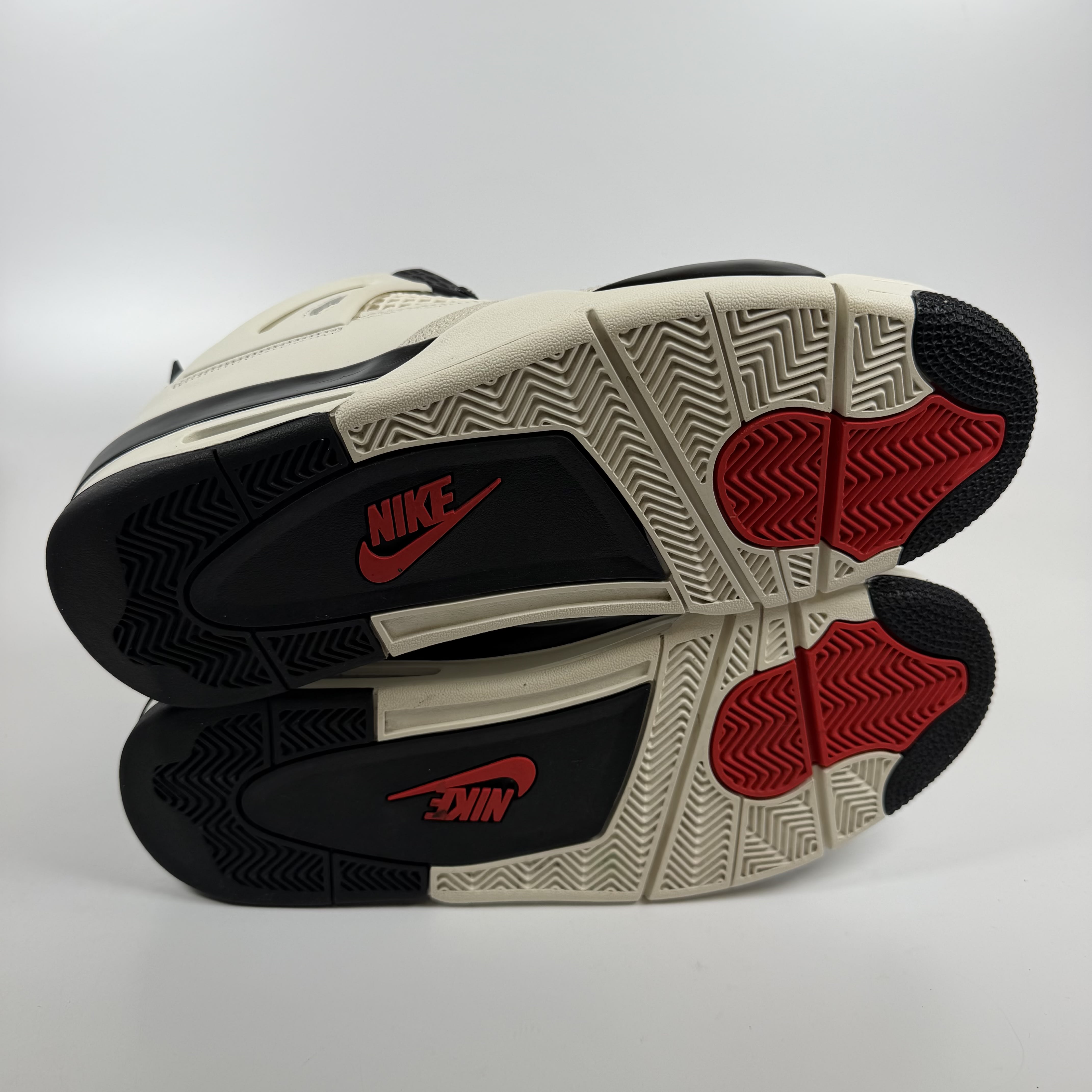 SP8048 Jordan 4 Retro OG Flight Club