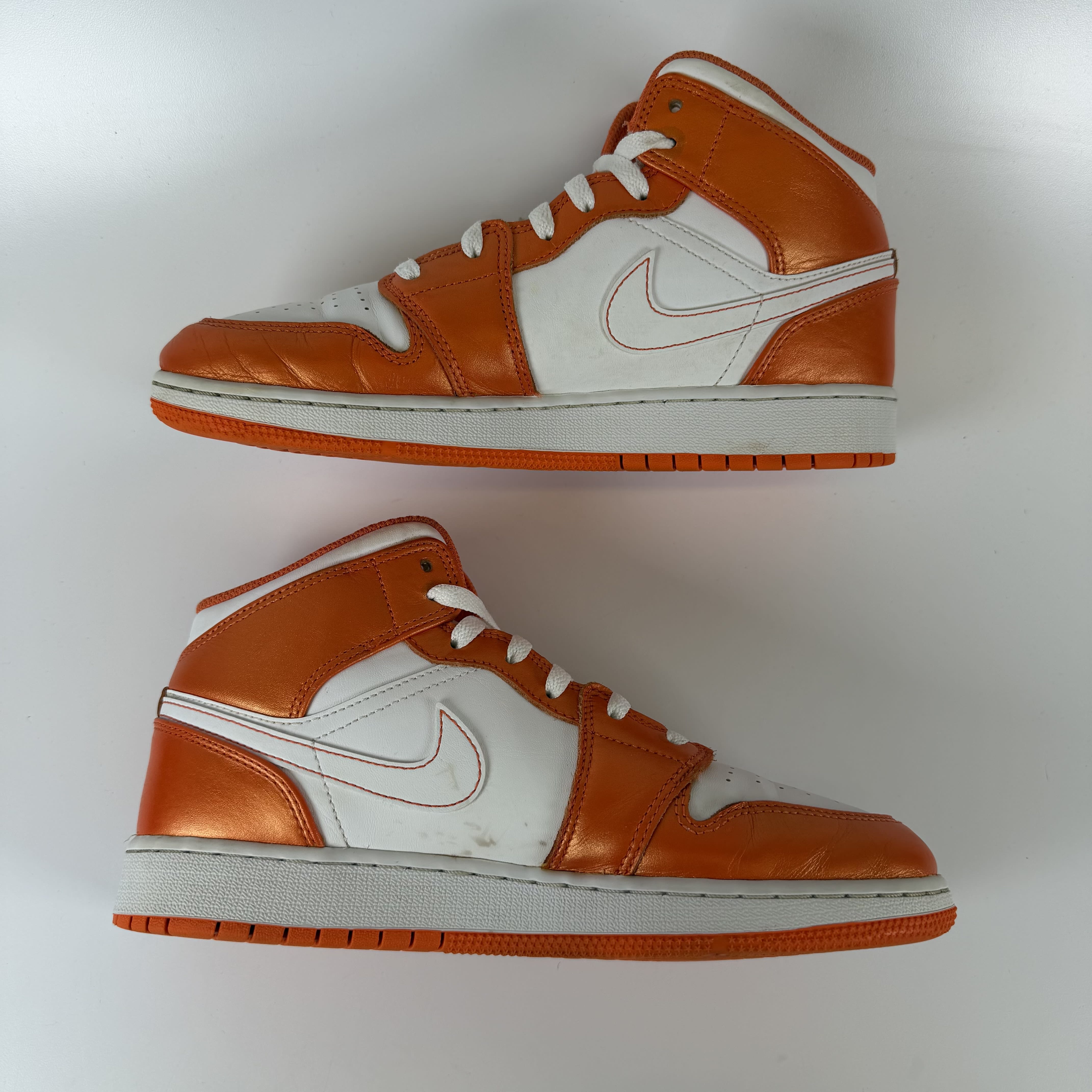 SP6078 Jordan 1 Mid Metallic Orange (GS)