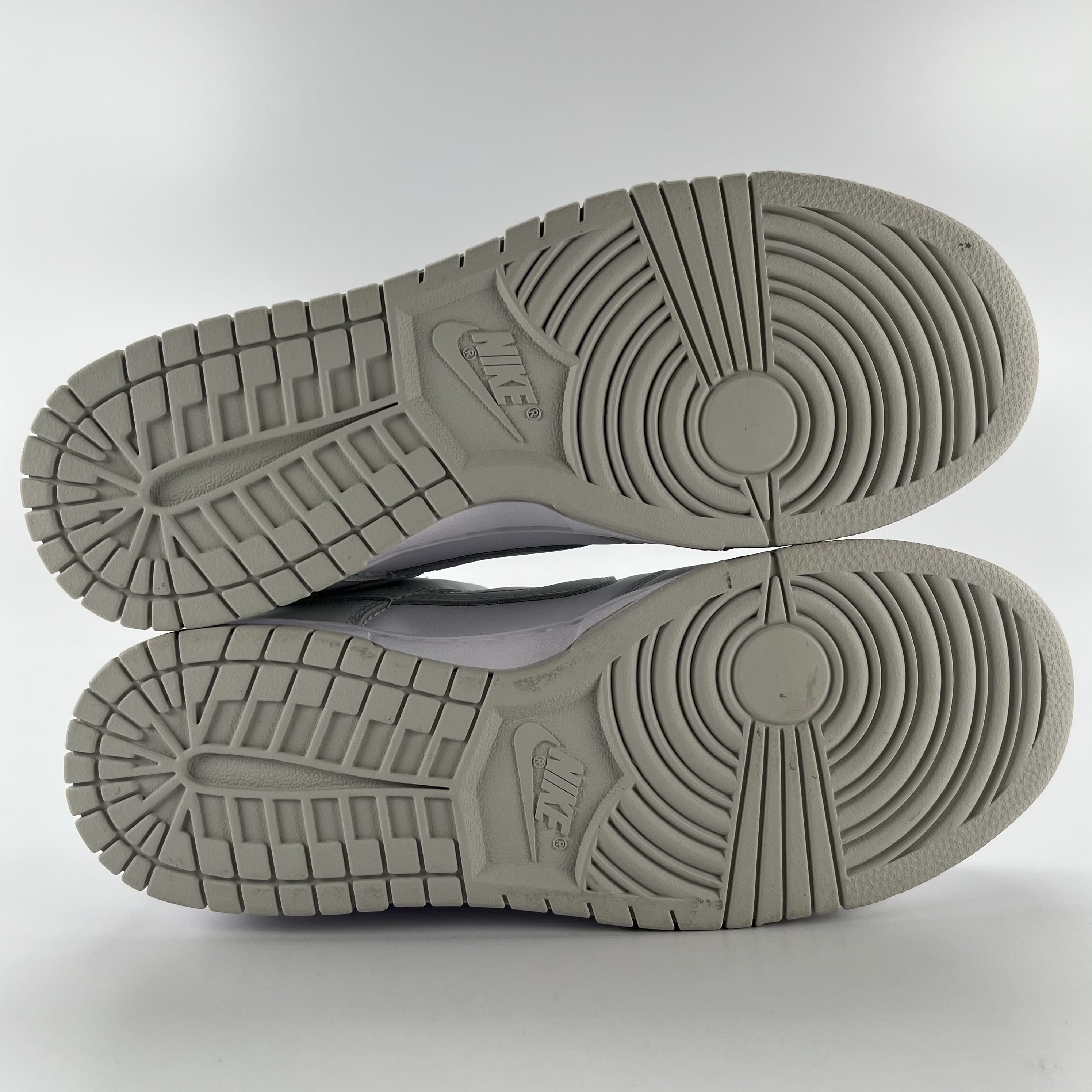 610356 Nike Dunk Low Photon Dust (Women's)