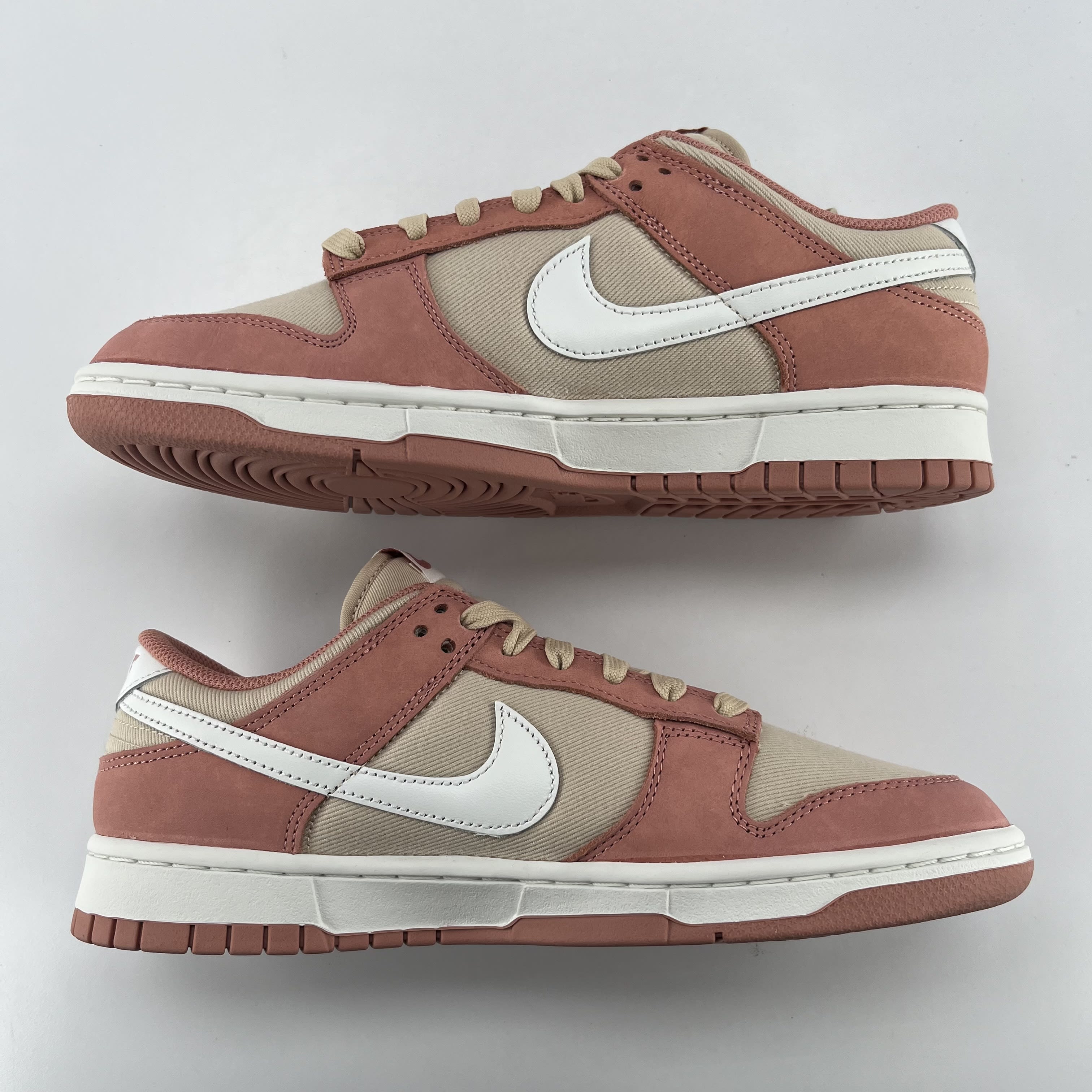 588728 Nike Dunk Low PRM Red Stardust