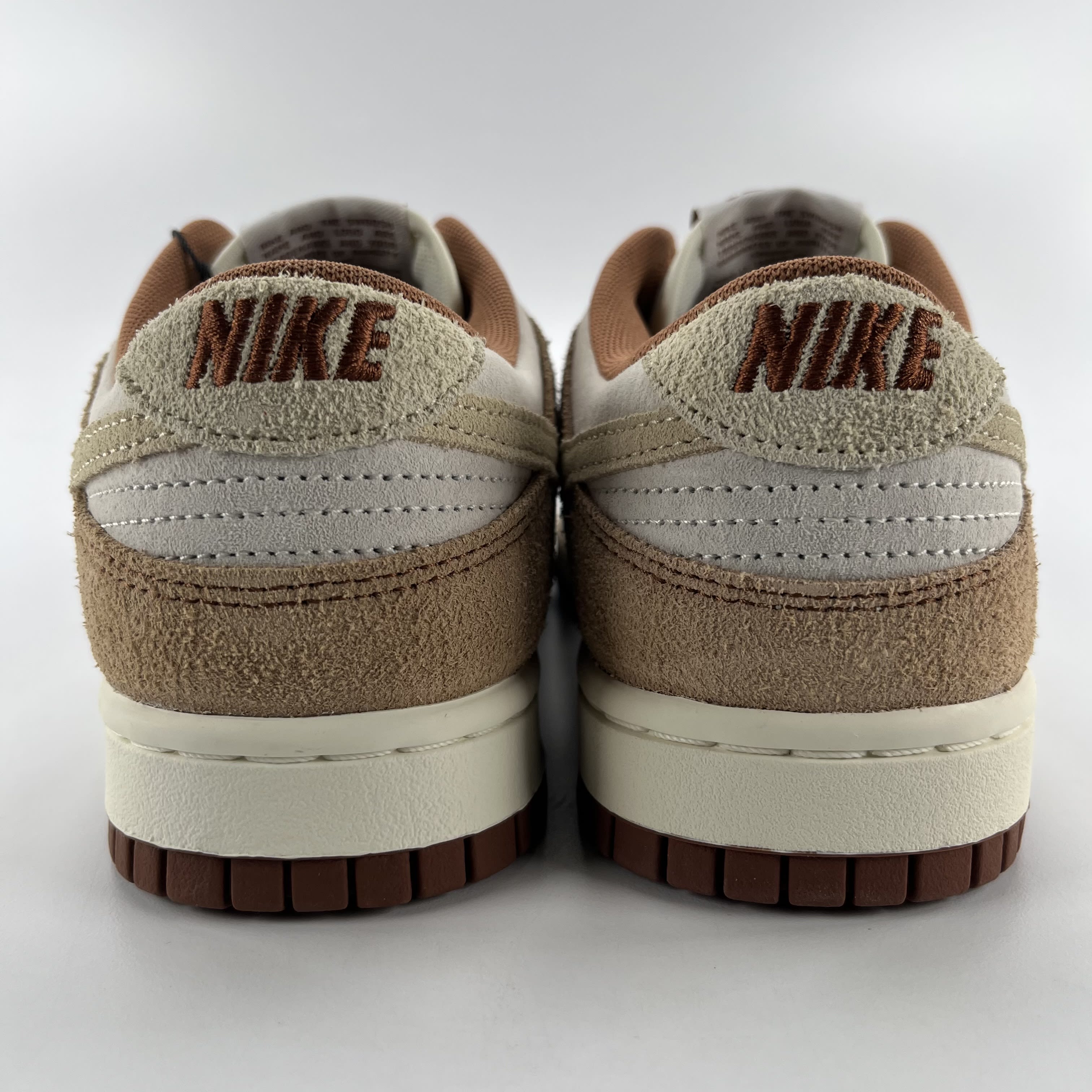 436624 Nike Dunk Low Medium Curry
