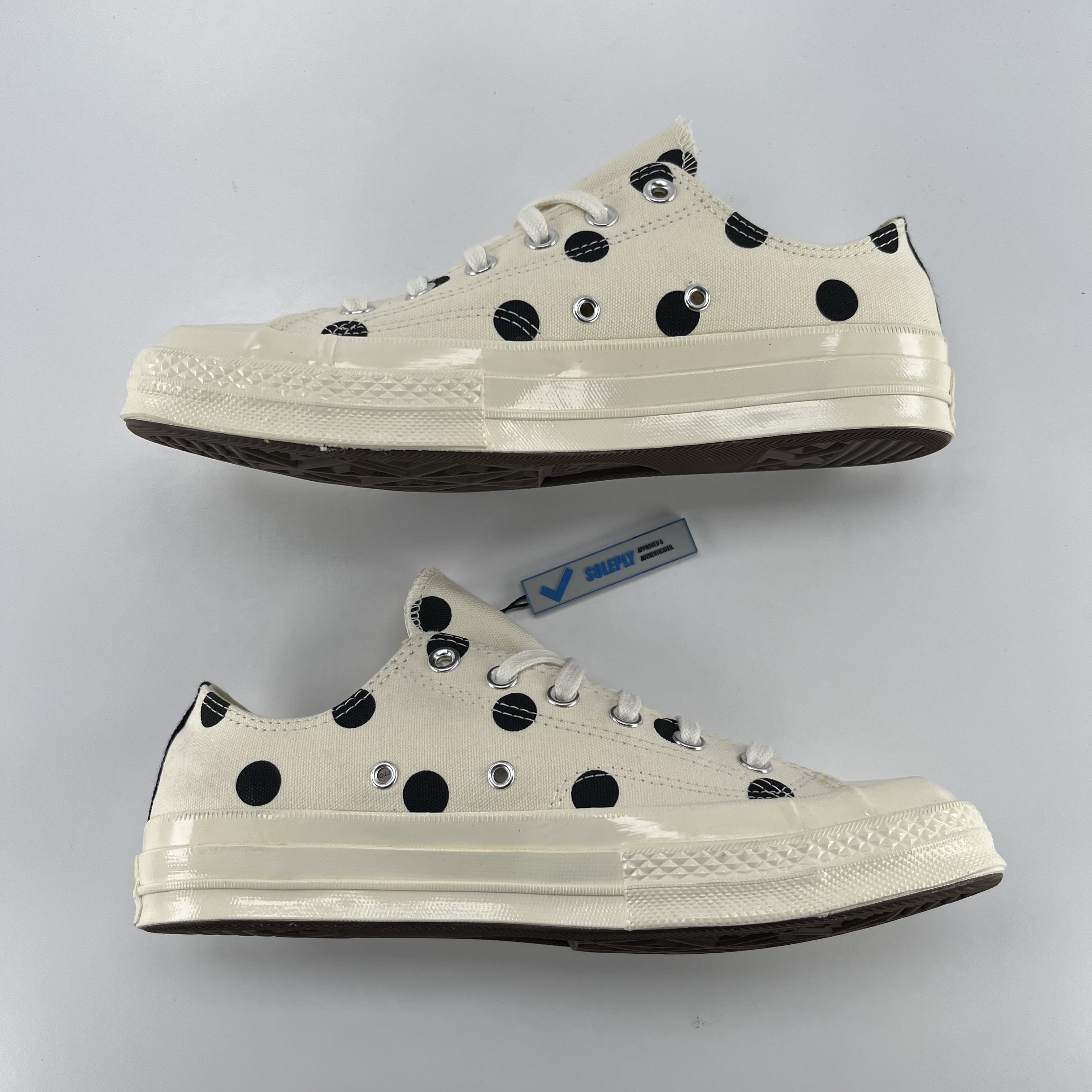 610919 Converse Chuck Taylor All Star 70 Ox Comme des Garcons PLAY  Polka Dot White