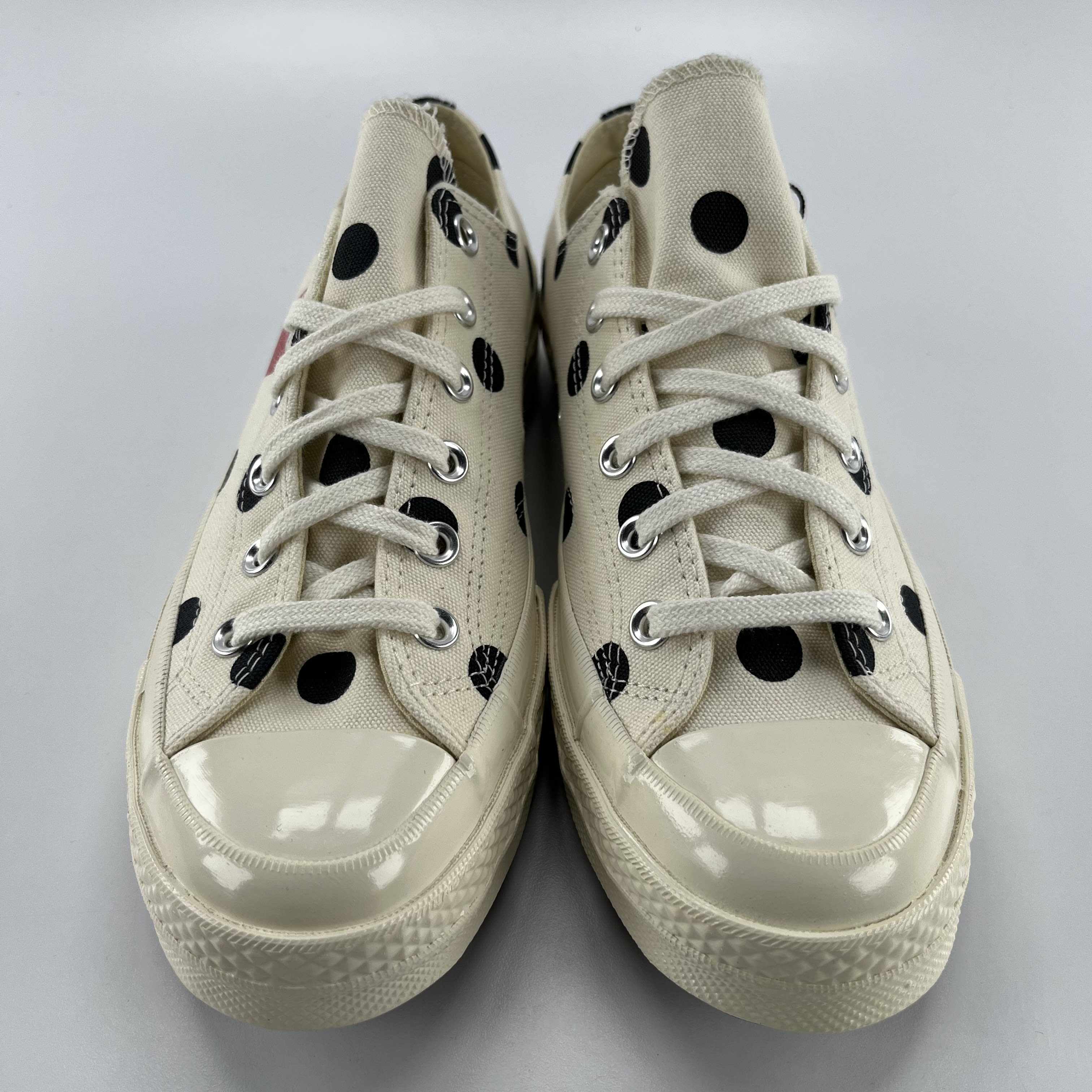 610919 Converse Chuck Taylor All Star 70 Ox Comme des Garcons PLAY  Polka Dot White