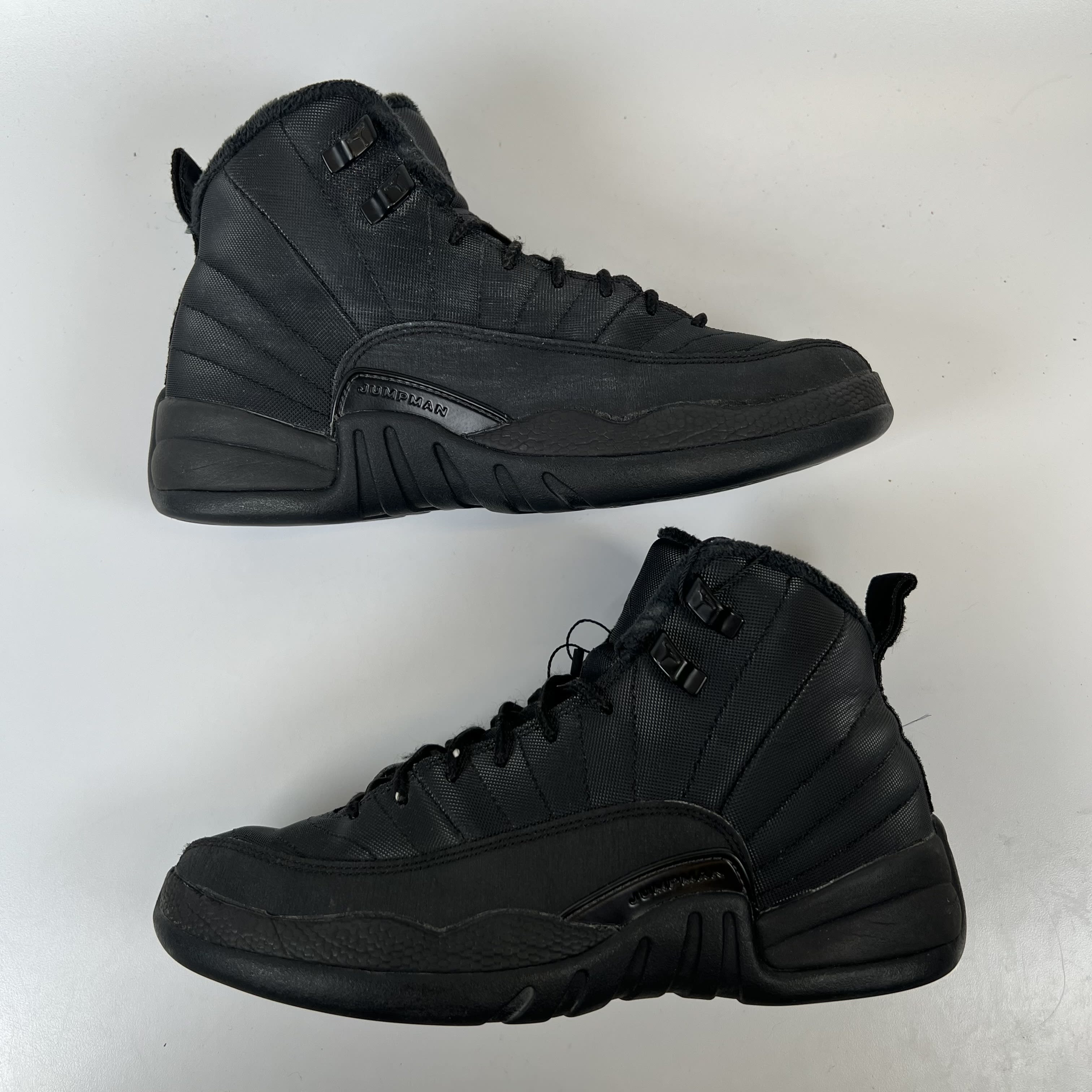 699961 Jordan 12 Retro Winter Black (GS)