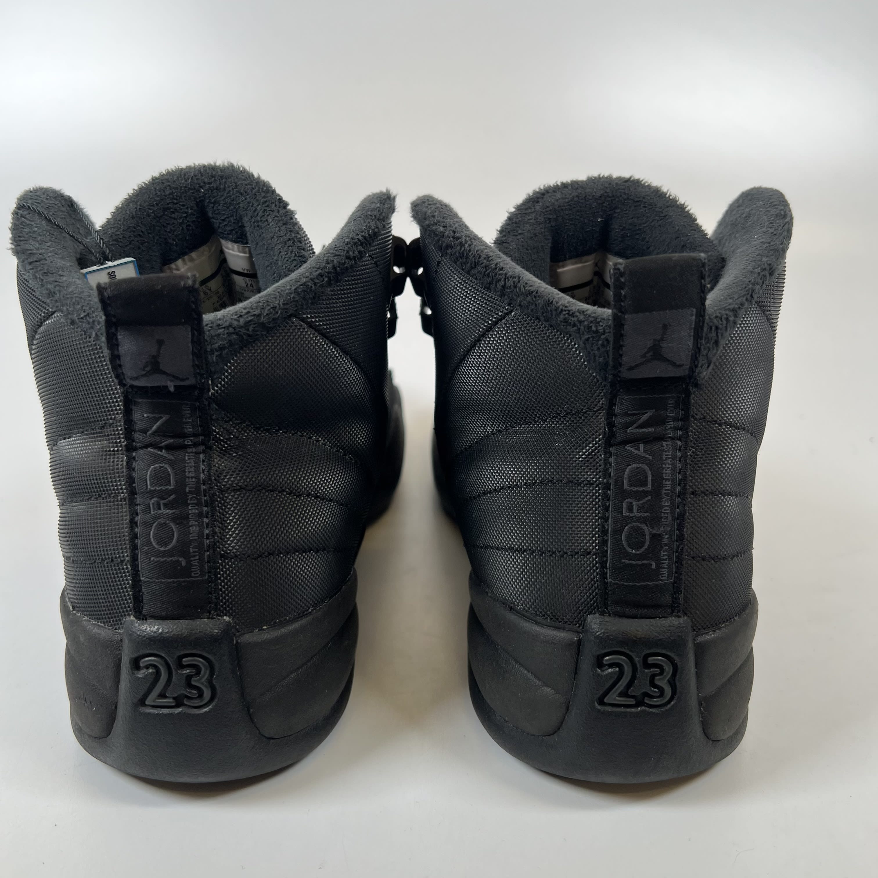 699961 Jordan 12 Retro Winter Black (GS)