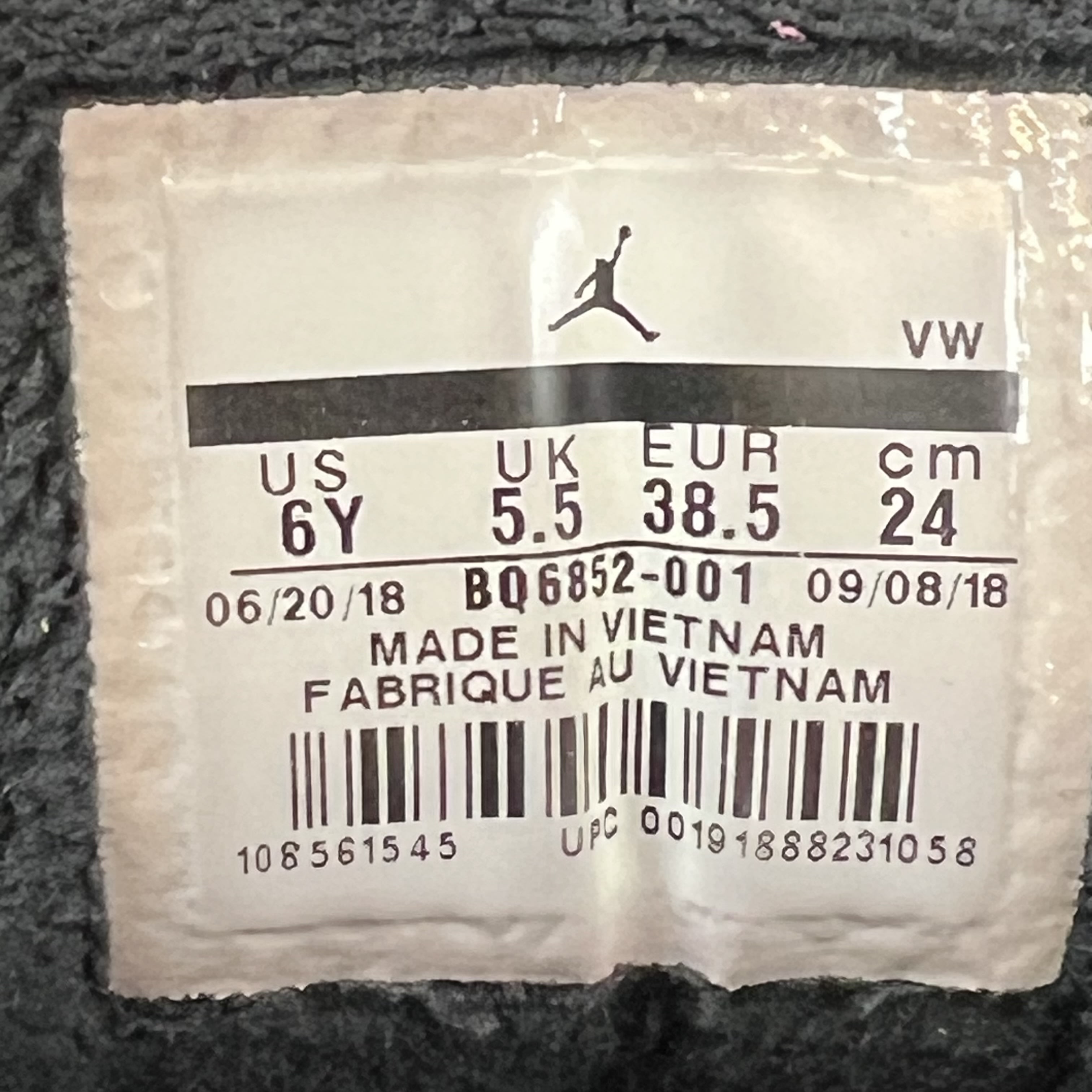 699961 Jordan 12 Retro Winter Black (GS)
