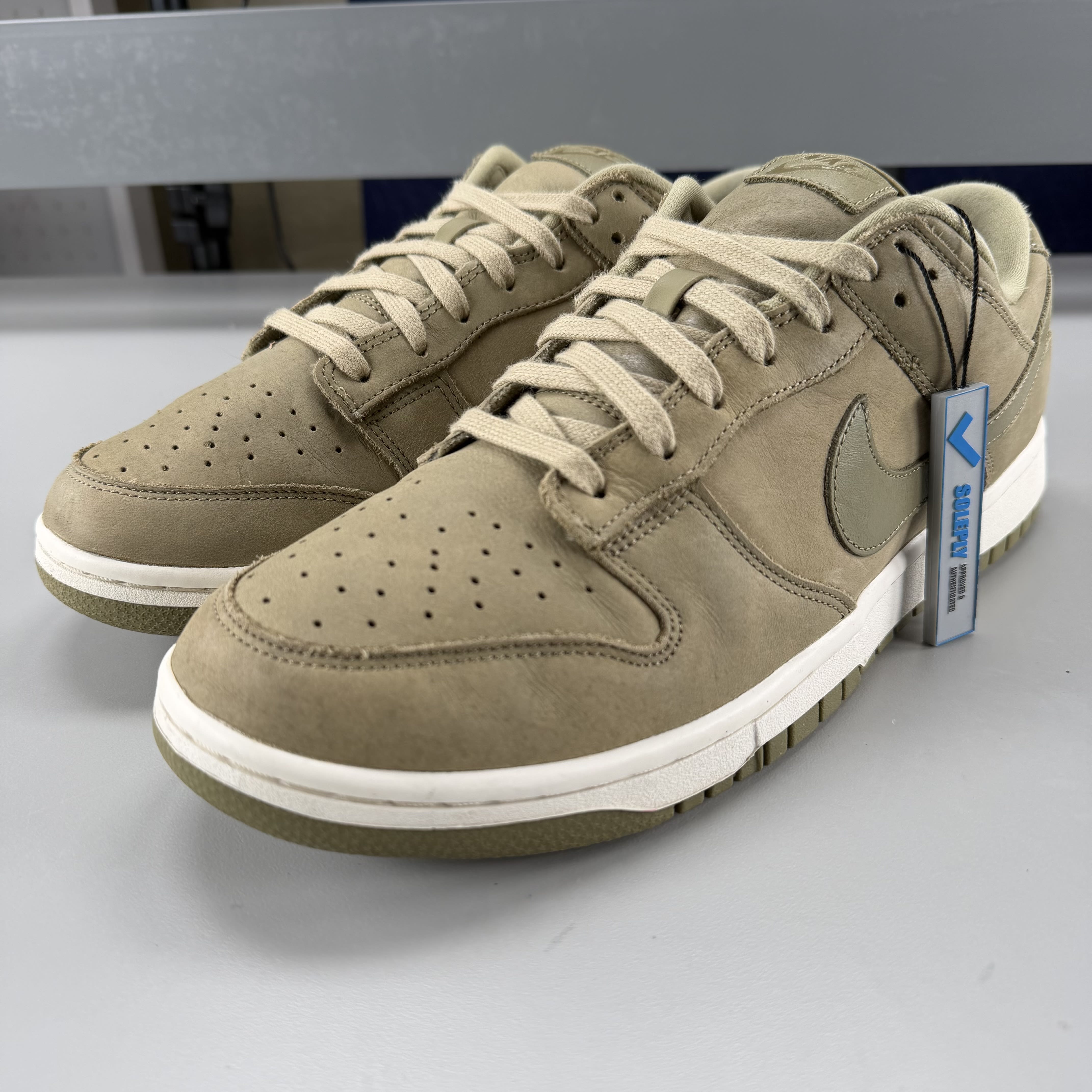 544386 Nike Dunk Low PRM Neutral Olive (Women's)