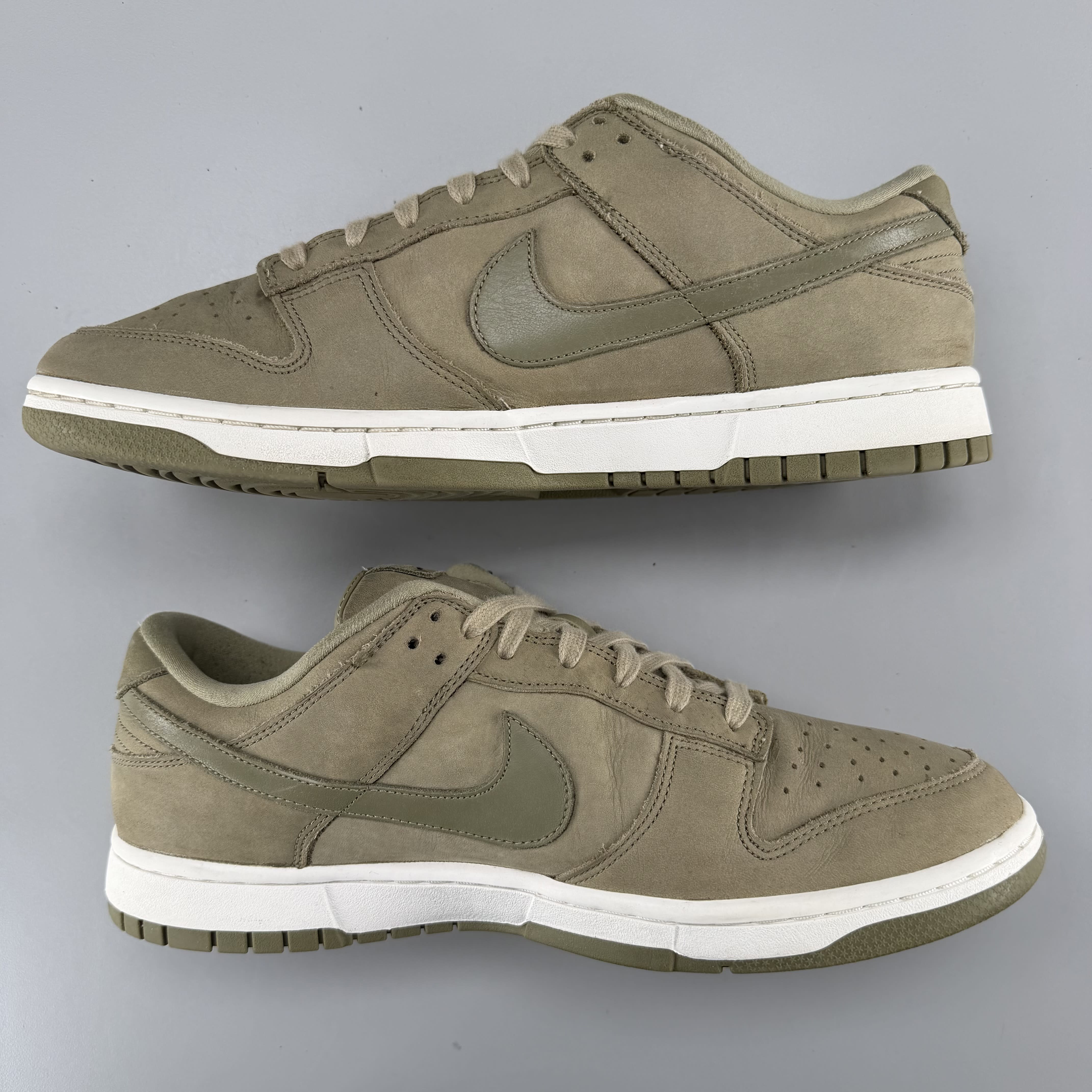 544386 Nike Dunk Low PRM Neutral Olive (Women's)
