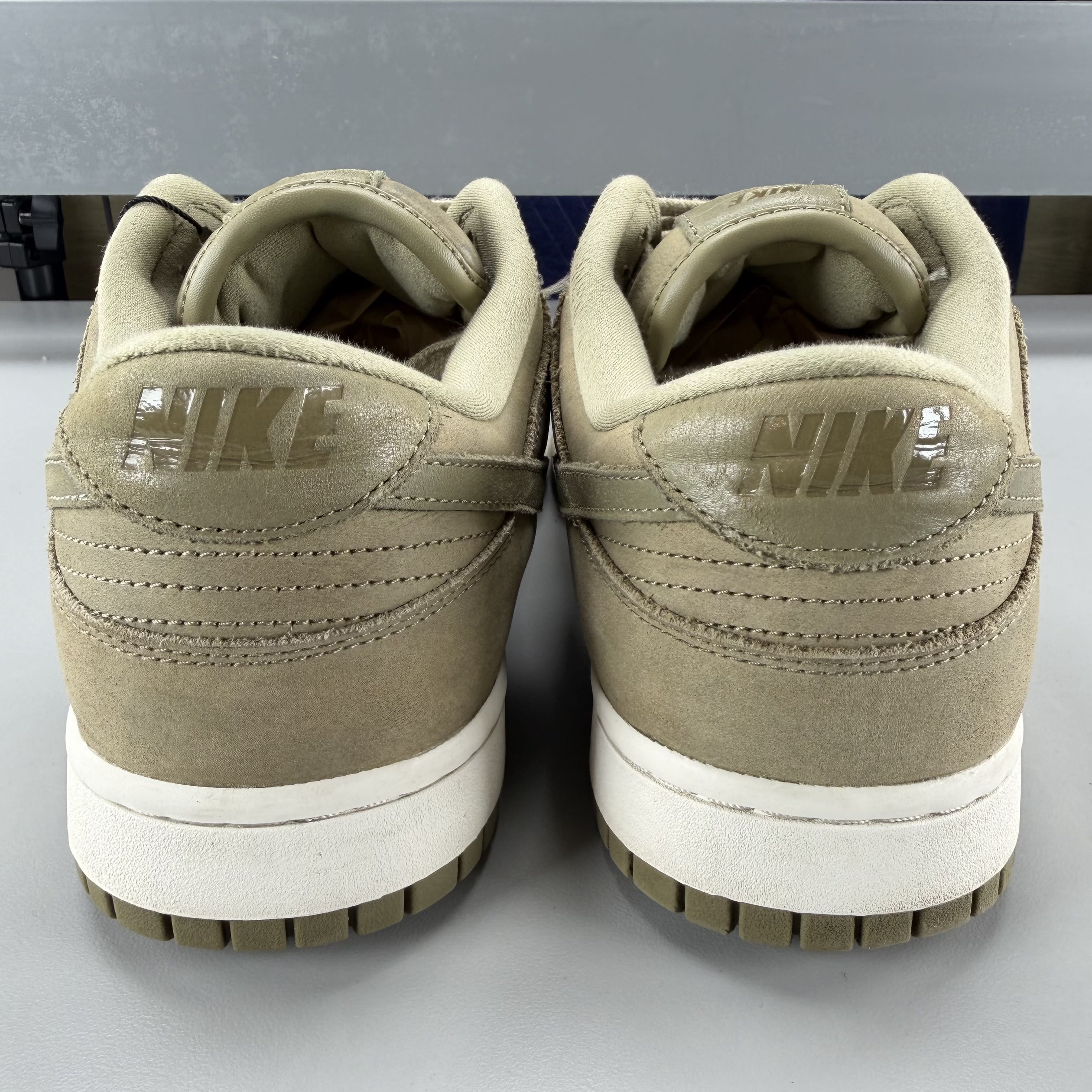 544386 Nike Dunk Low PRM Neutral Olive (Women's)
