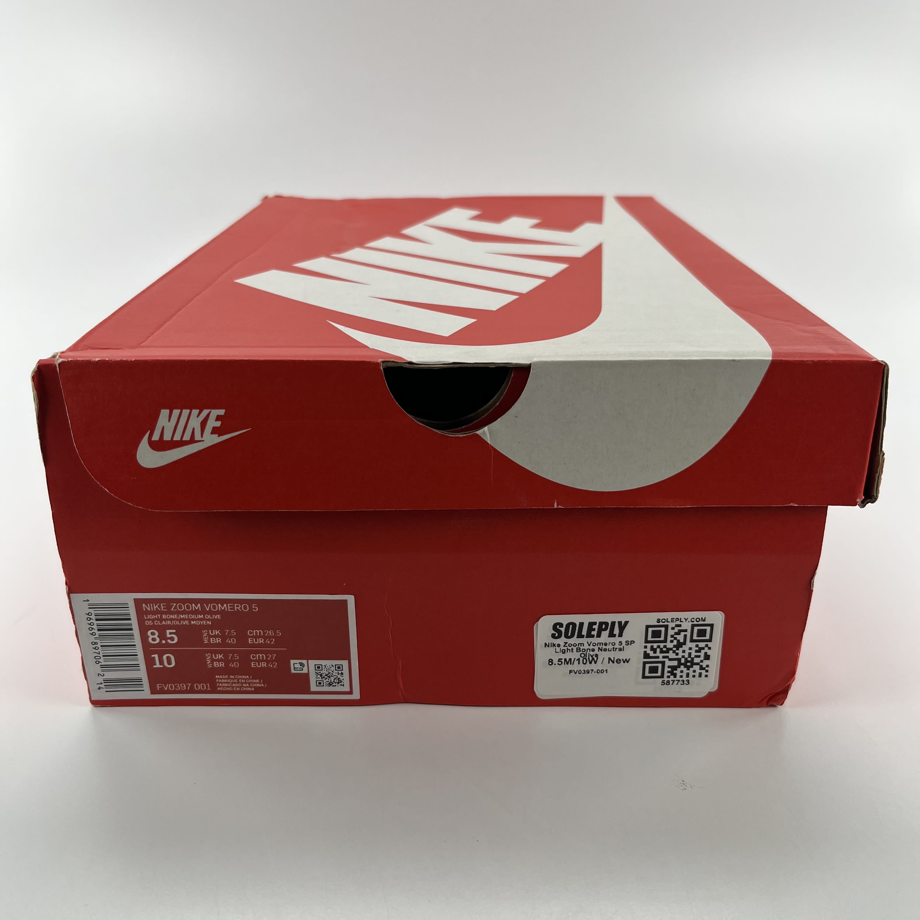 587733 Nike Zoom Vomero 5 SP Light Bone Neutral Olive