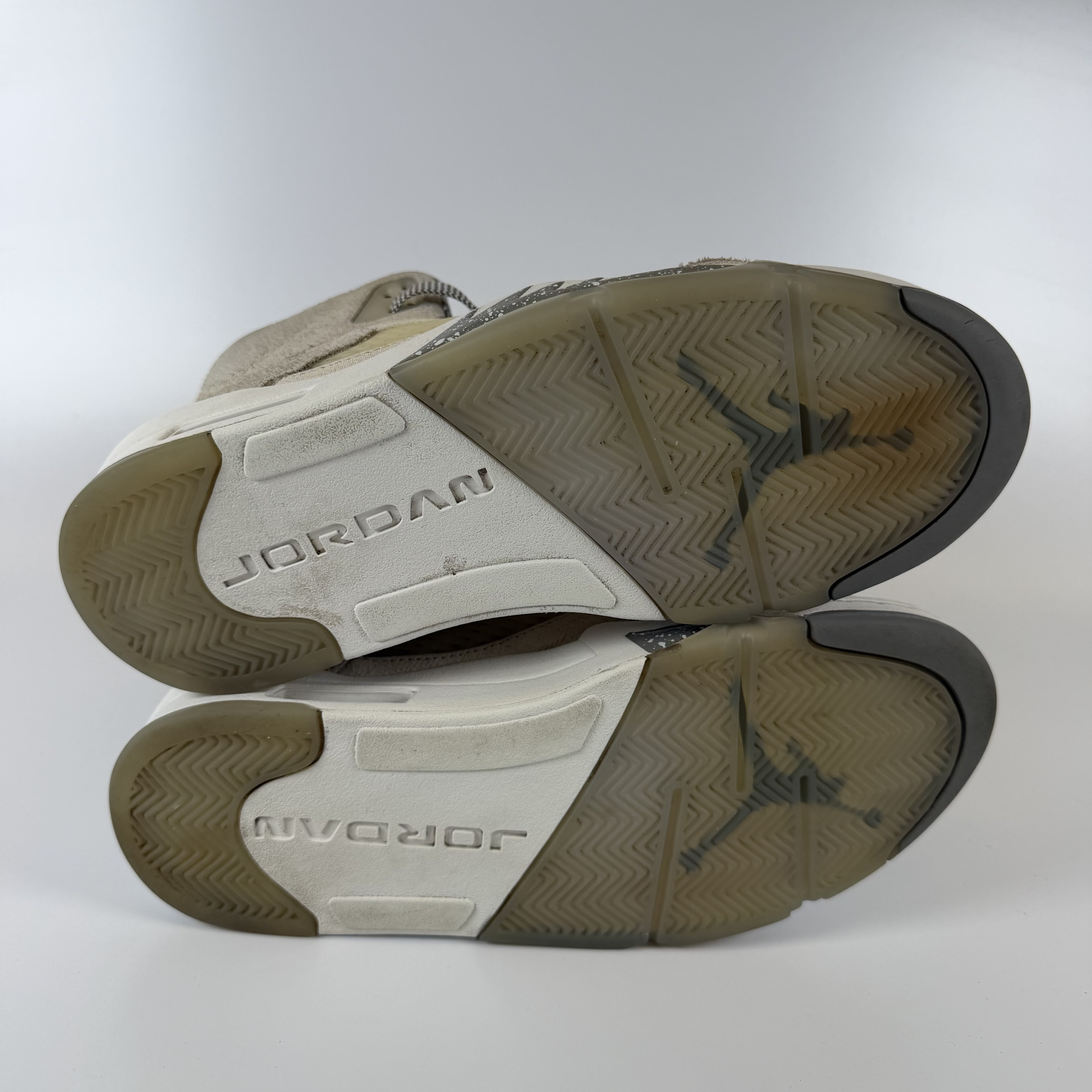 SP4102 Jordan 5 Retro SE Craft Light Orewood Brown