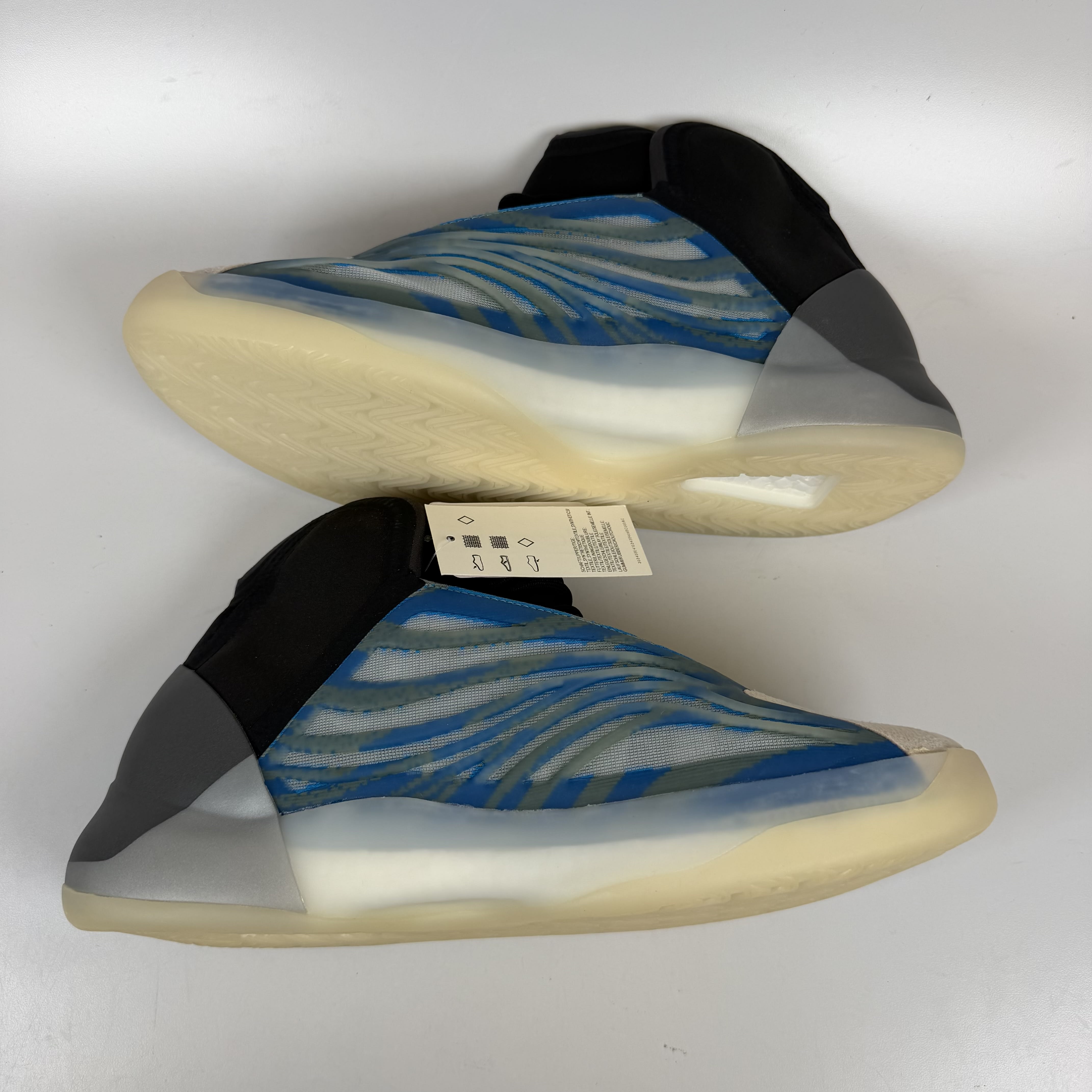 SP13611 adidas Yeezy QNTM Frozen Blue