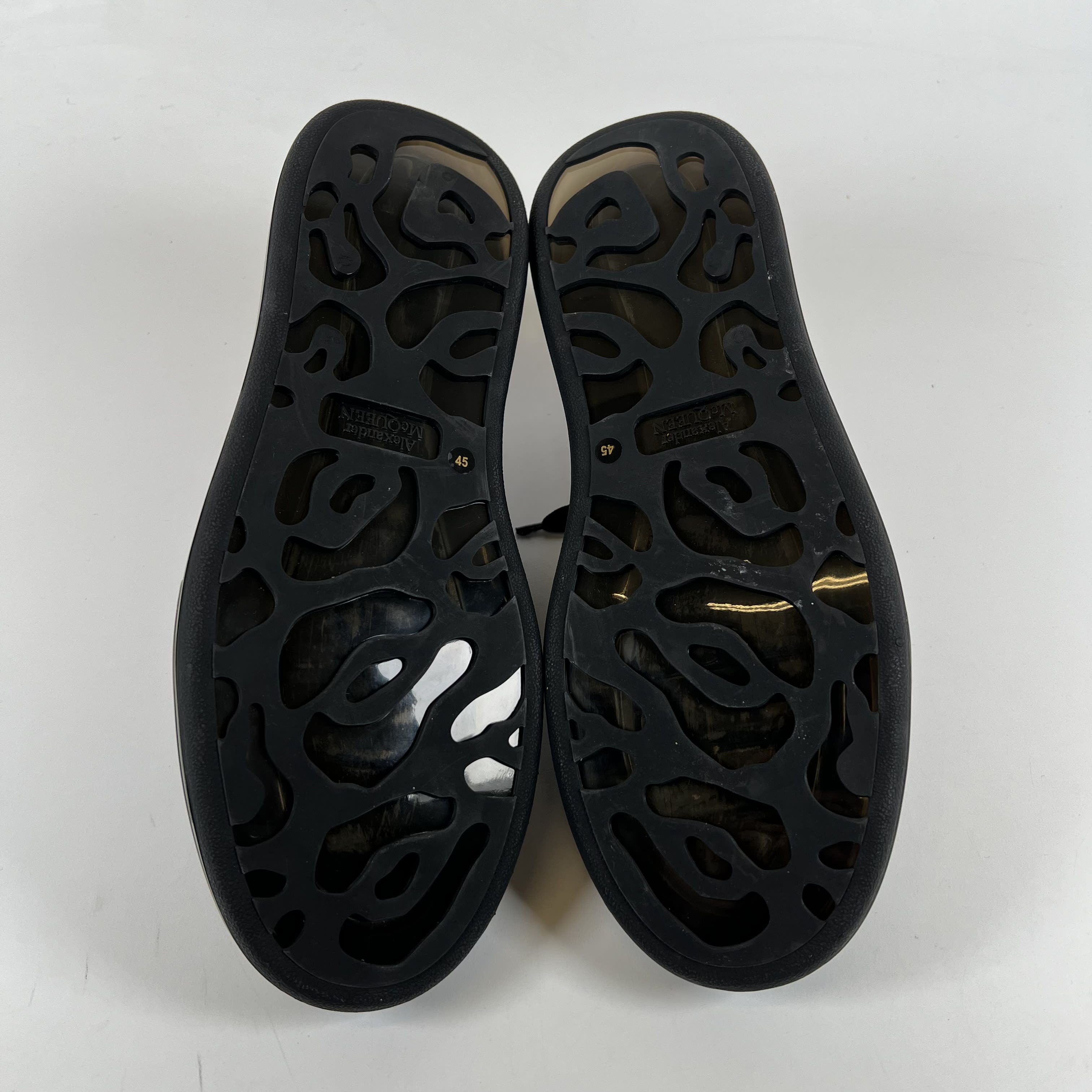 SP9789 Alexander McQueen Oversized Black Reflective Tab