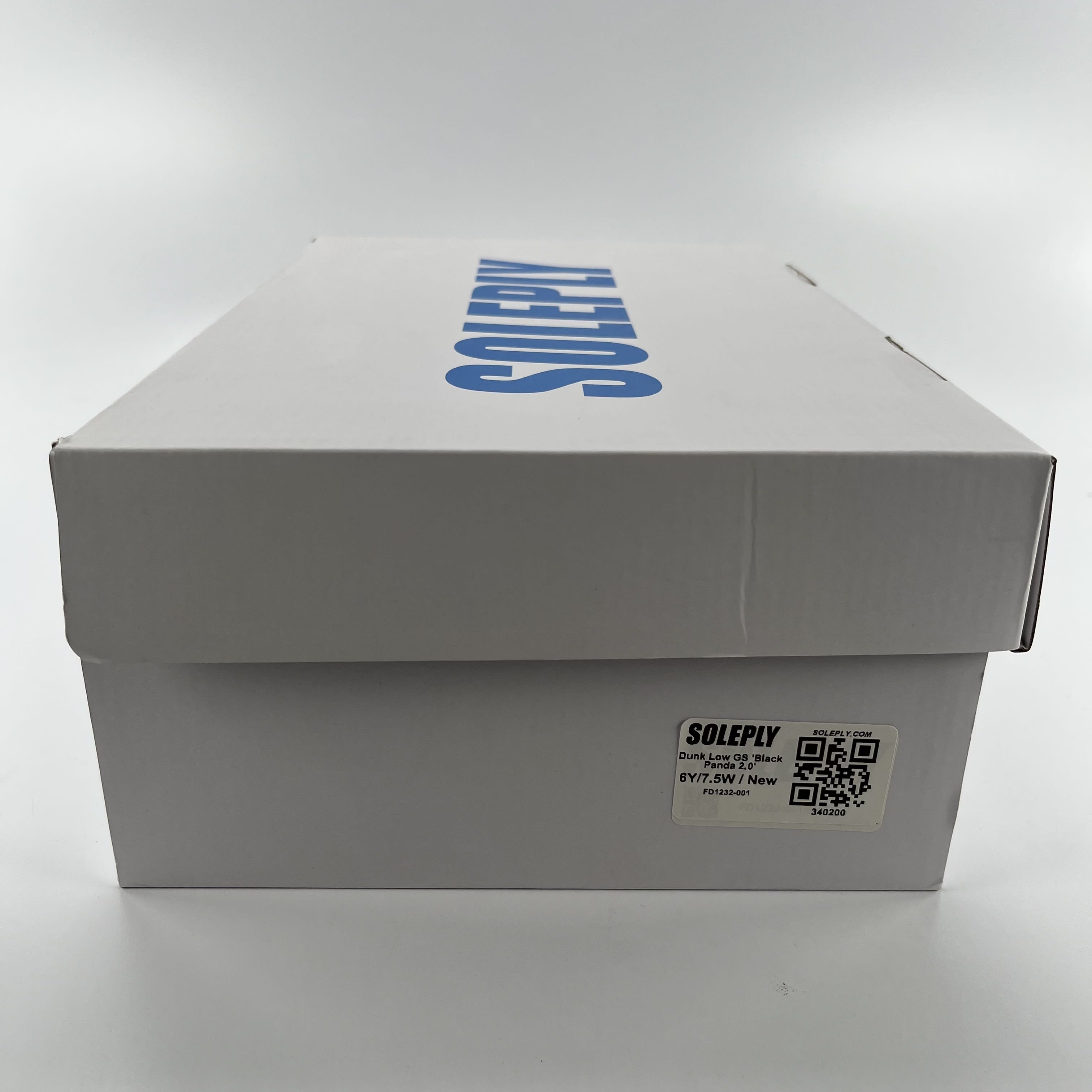340200 Dunk Low GS 'Black Panda 2.0'