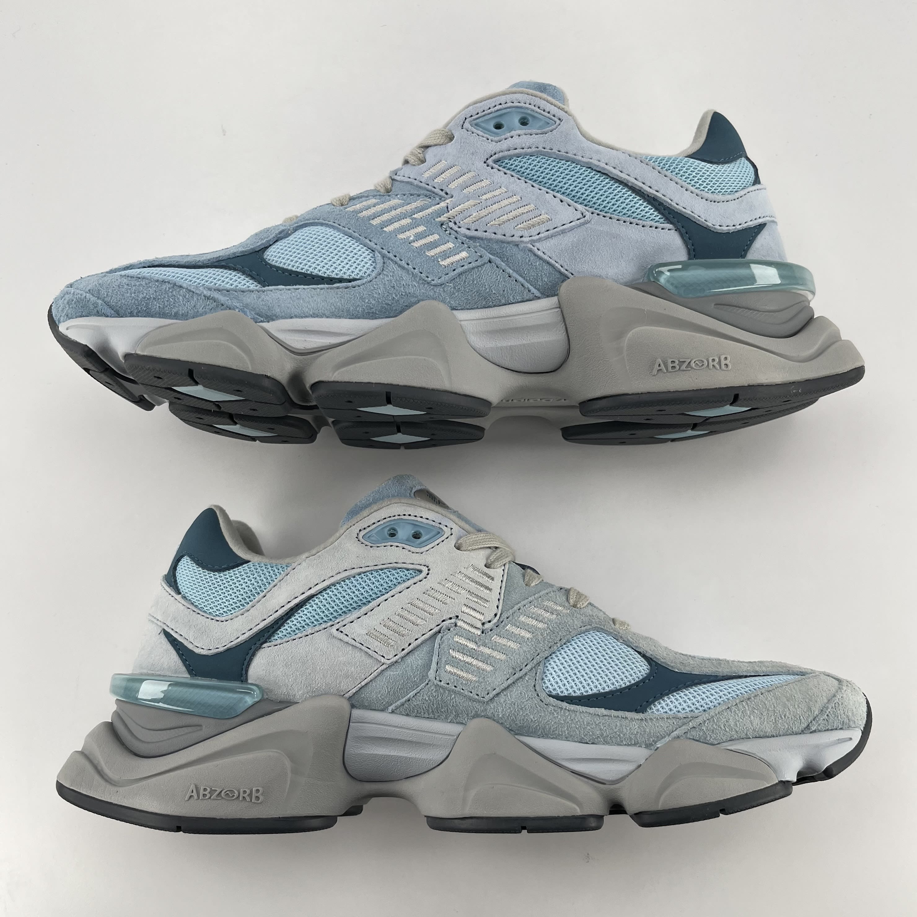382563 New Balance 9060 Chrome Blue