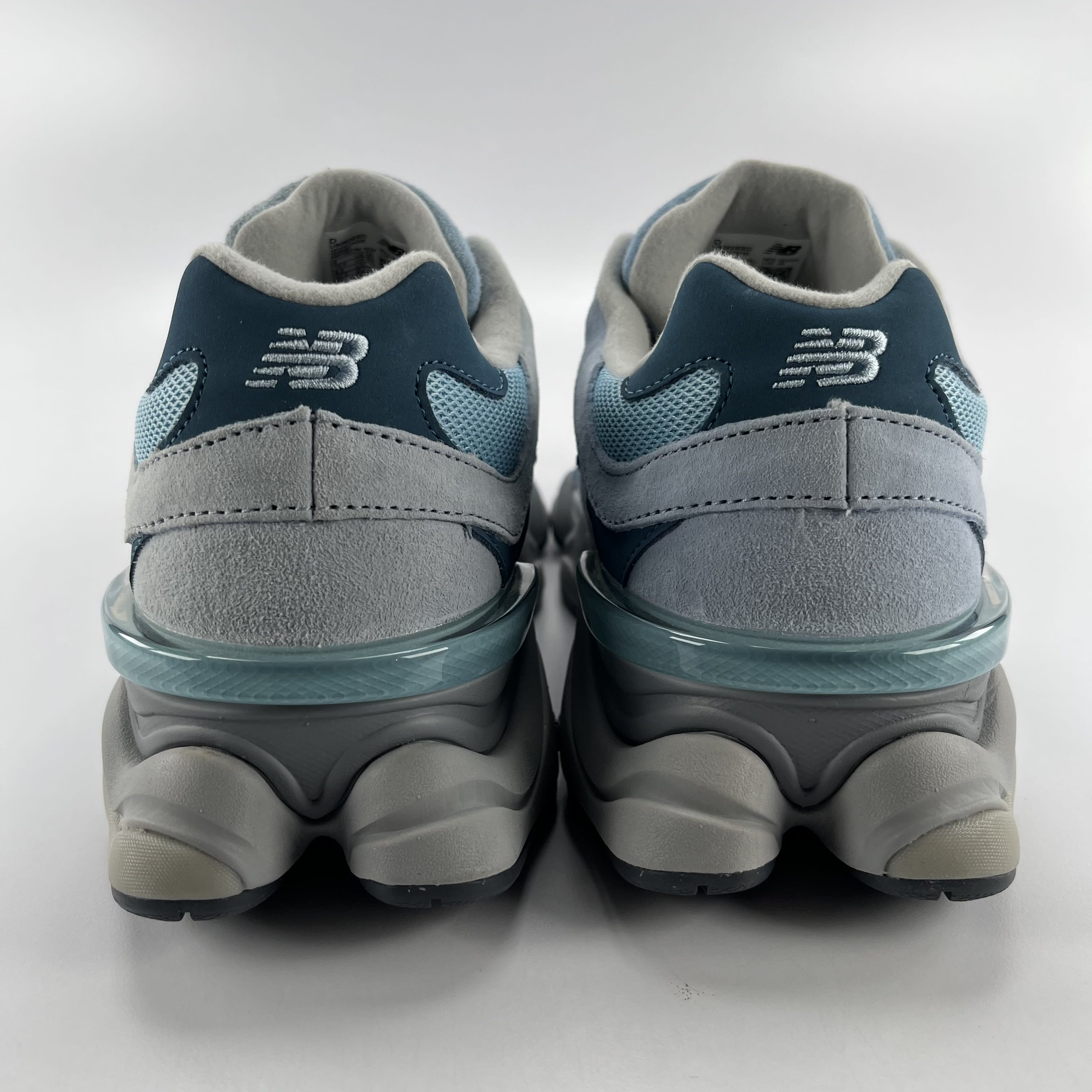 382563 New Balance 9060 Chrome Blue