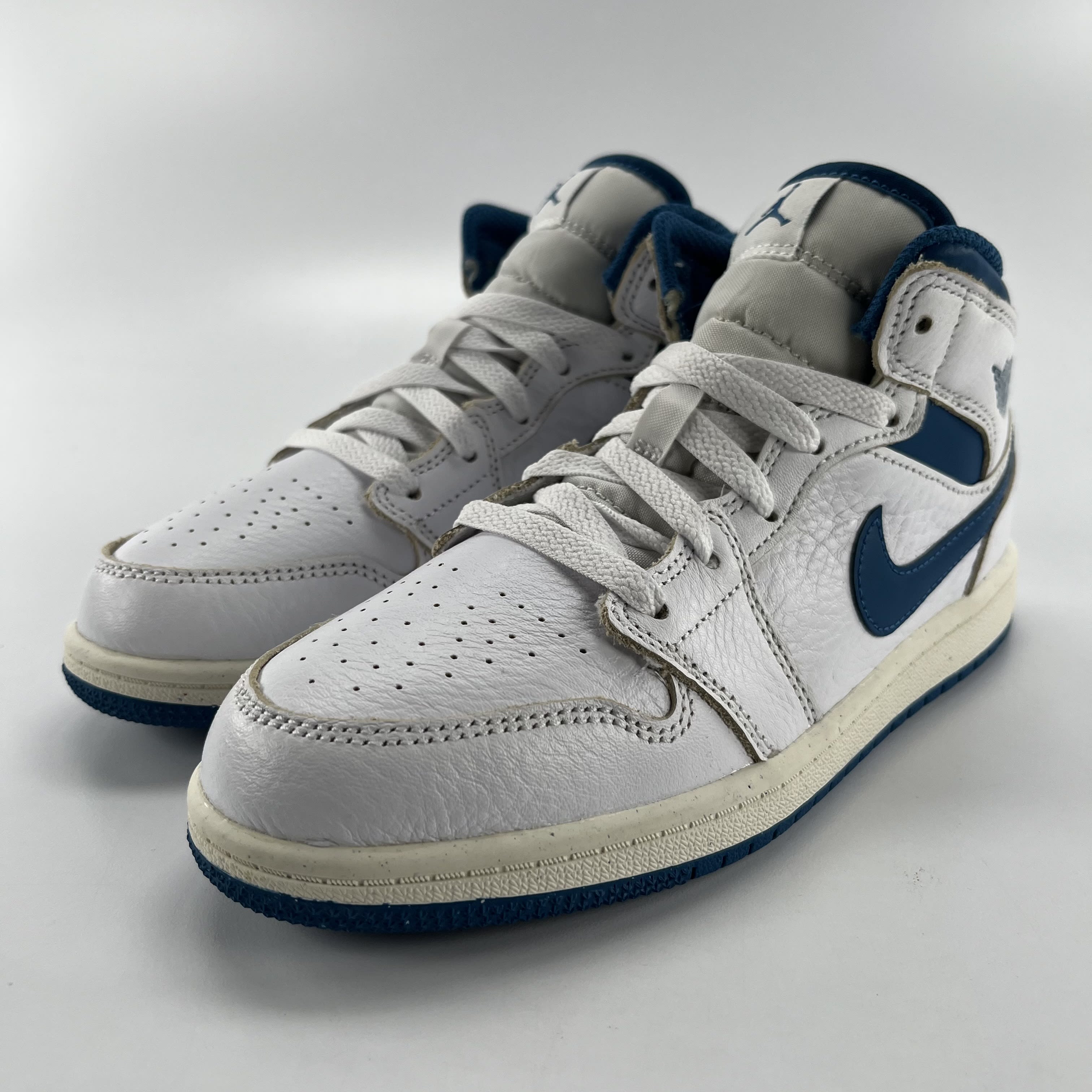 437220 Jordan 1 Mid SE Industrial Blue (PS)