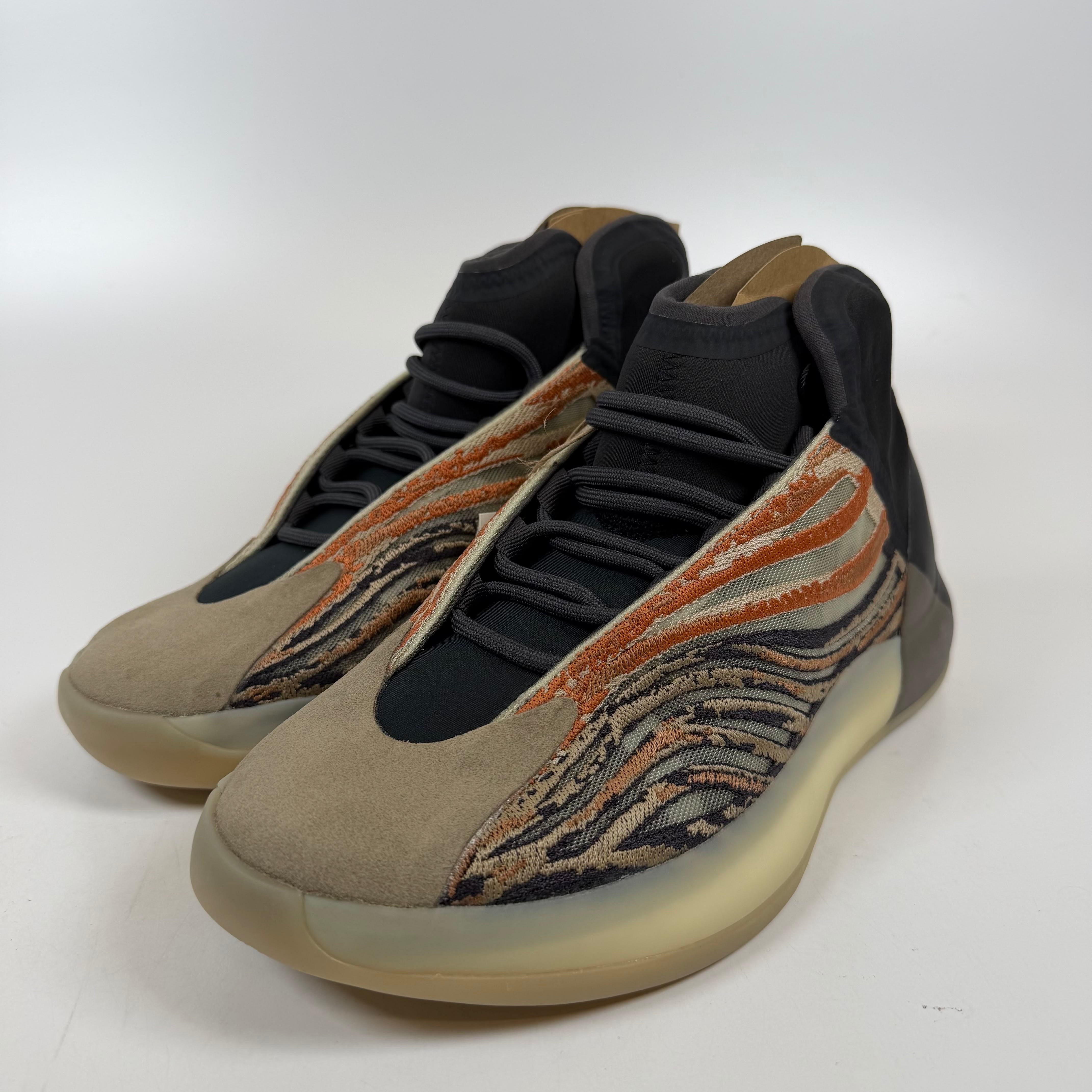 SP13607 adidas Yeezy QNTM Flash Orange