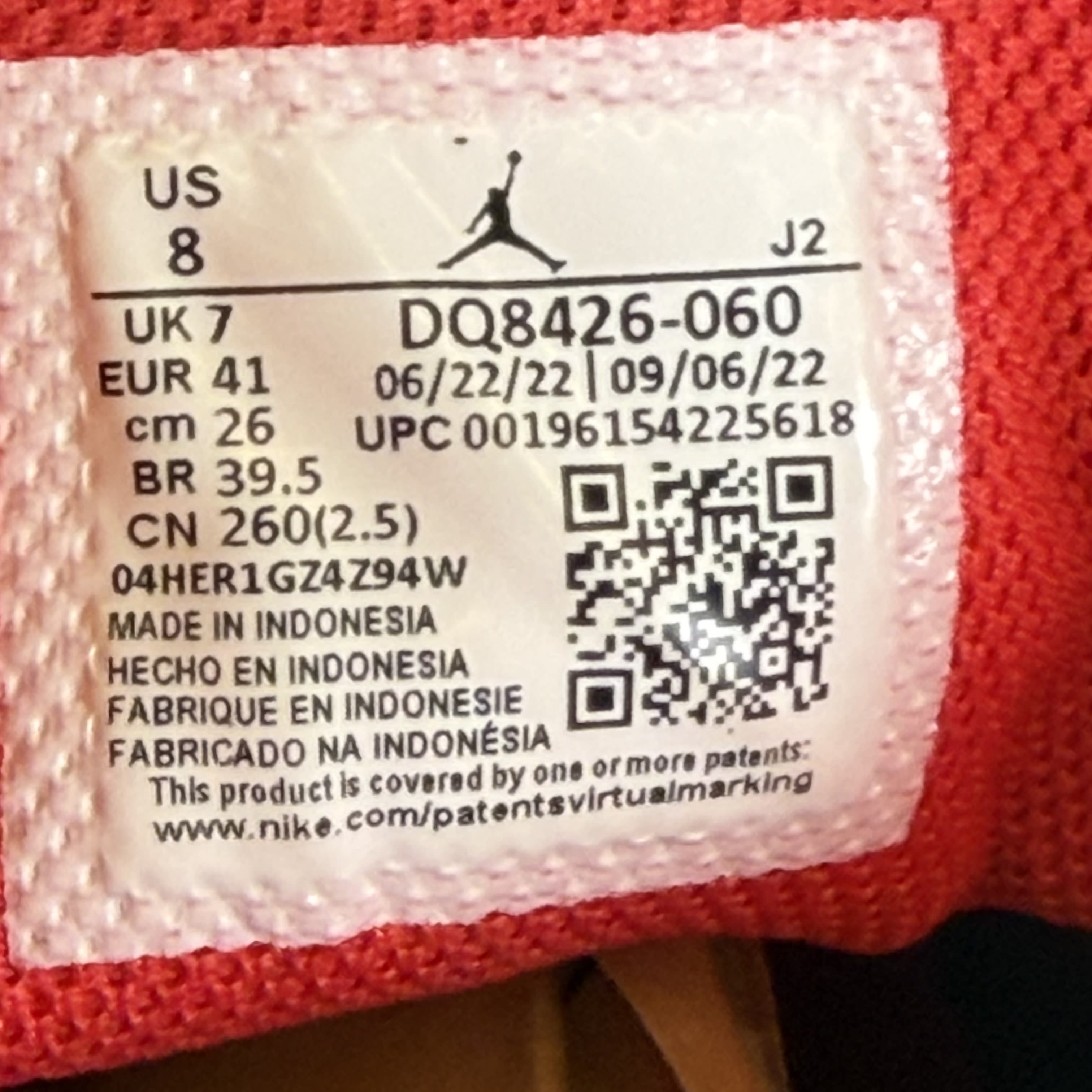 642793 Air Jordan 1 Mid 'Alternate Bred'
