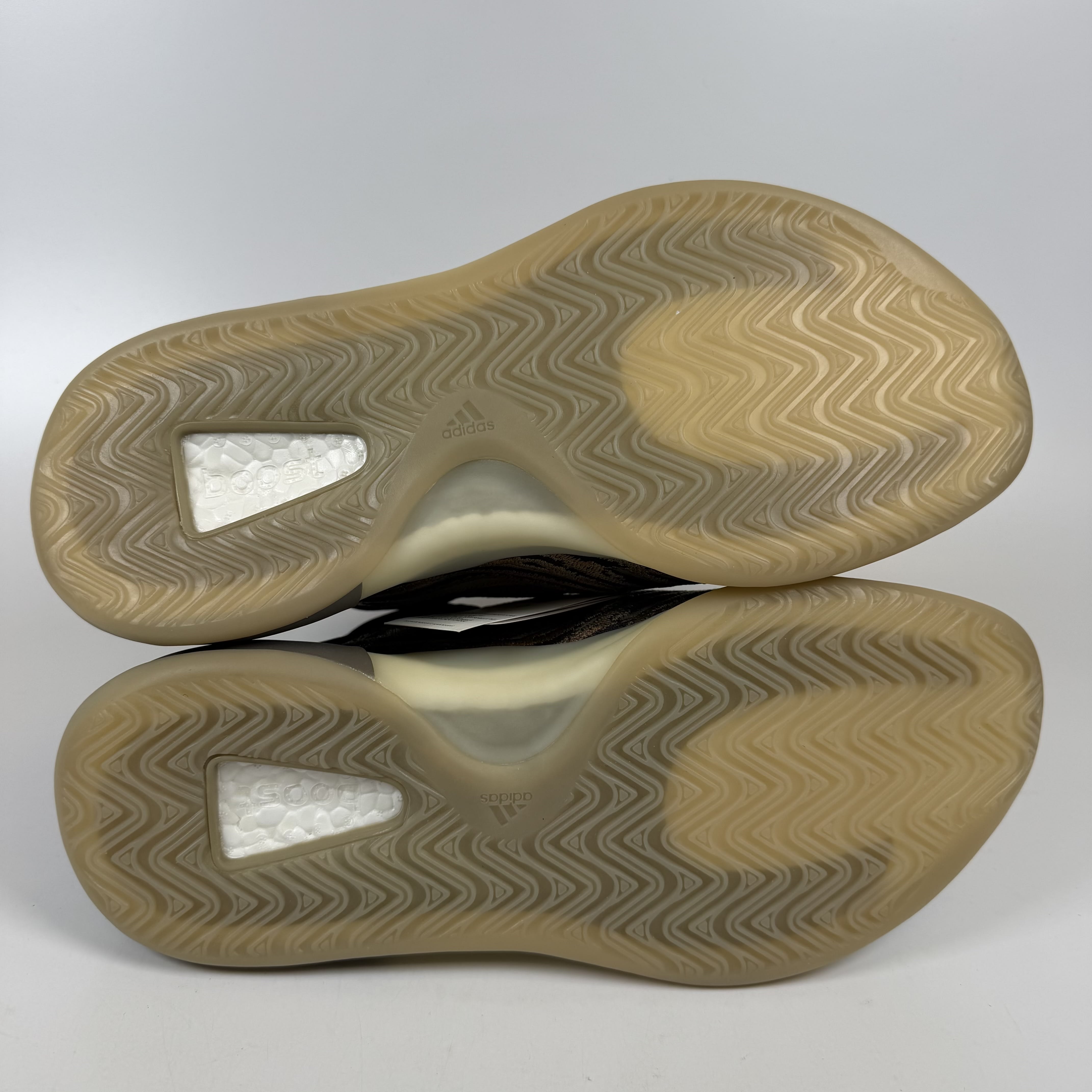 SP13607 adidas Yeezy QNTM Flash Orange