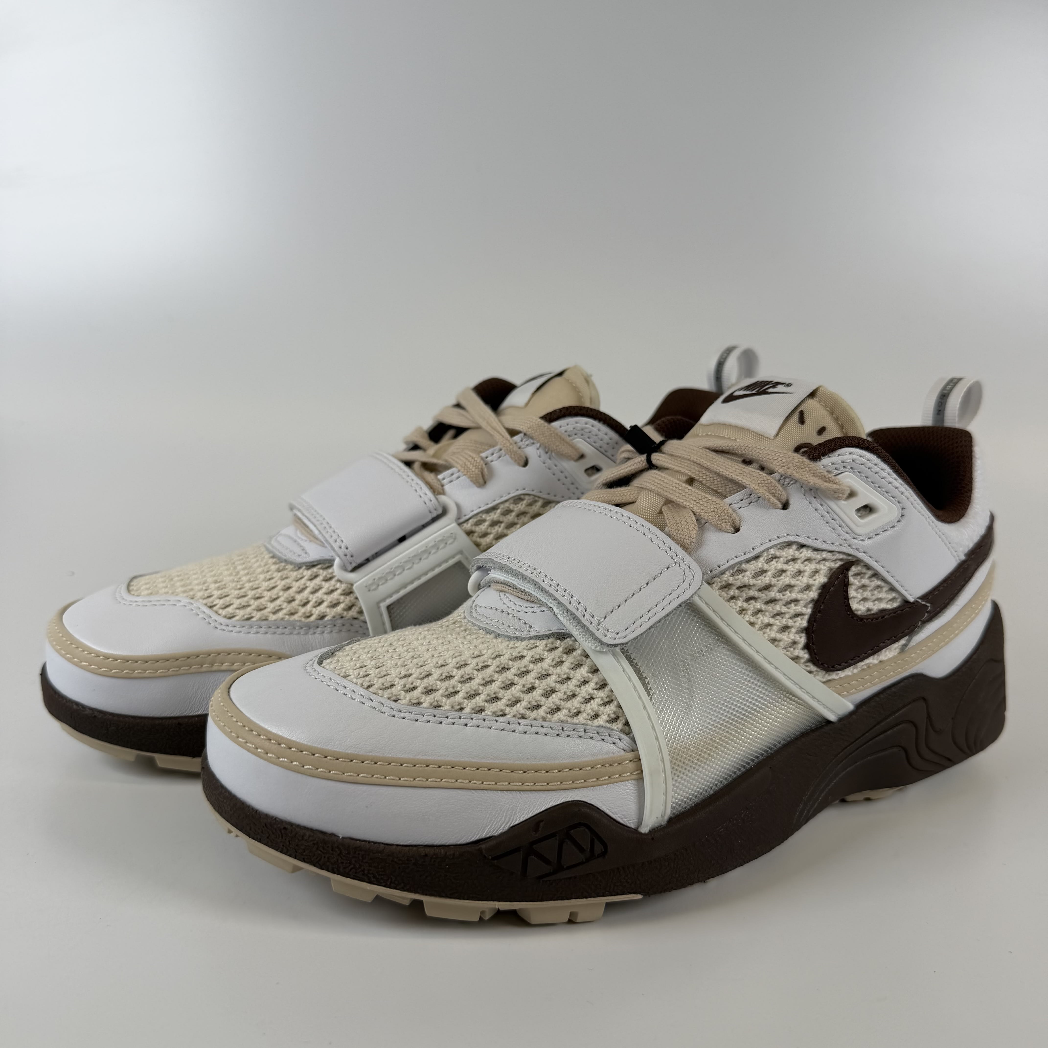 [758791] Nike Zoom Field Jaxx Travis Scott Light Chocolate