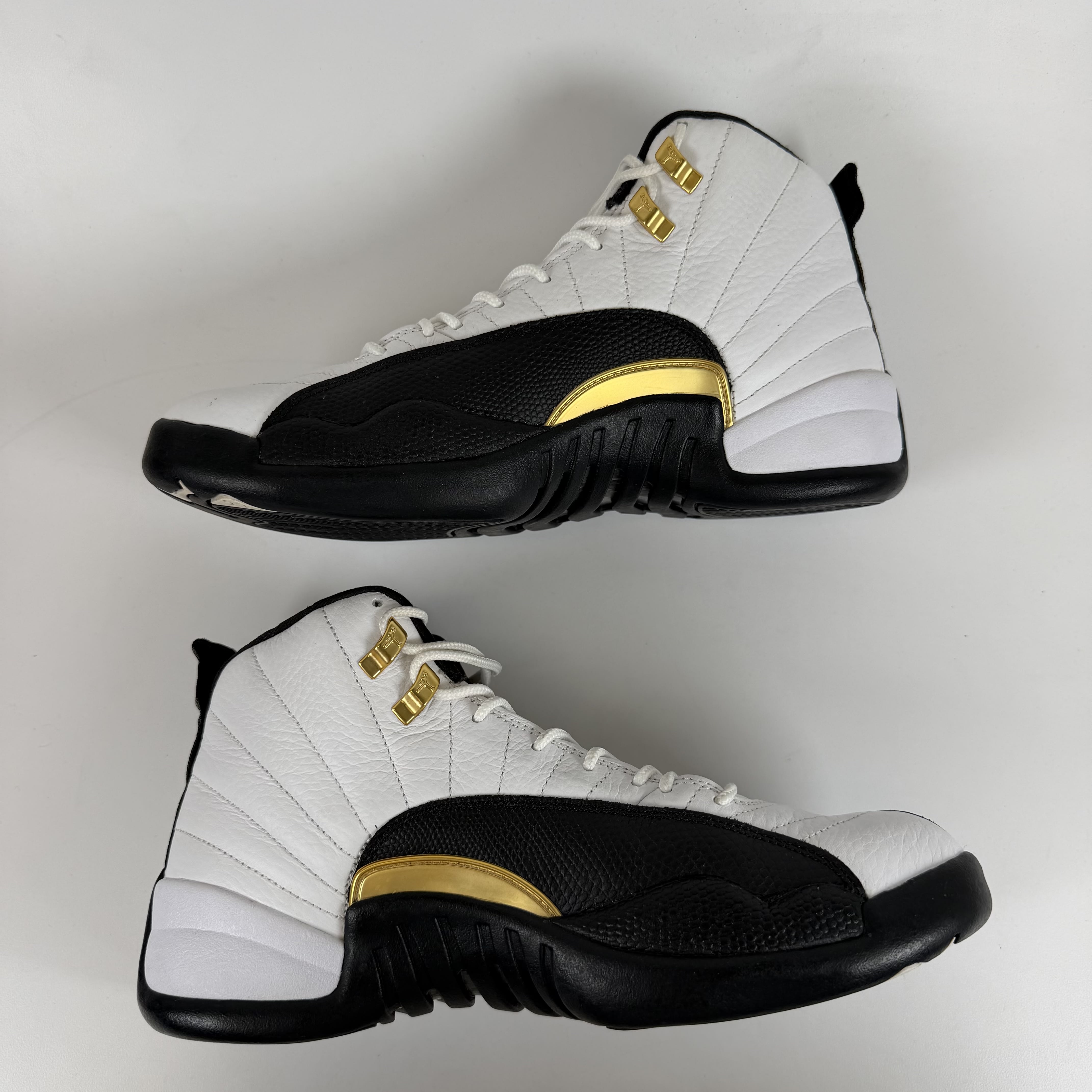 798674 Jordan 12 Retro Royalty Taxi