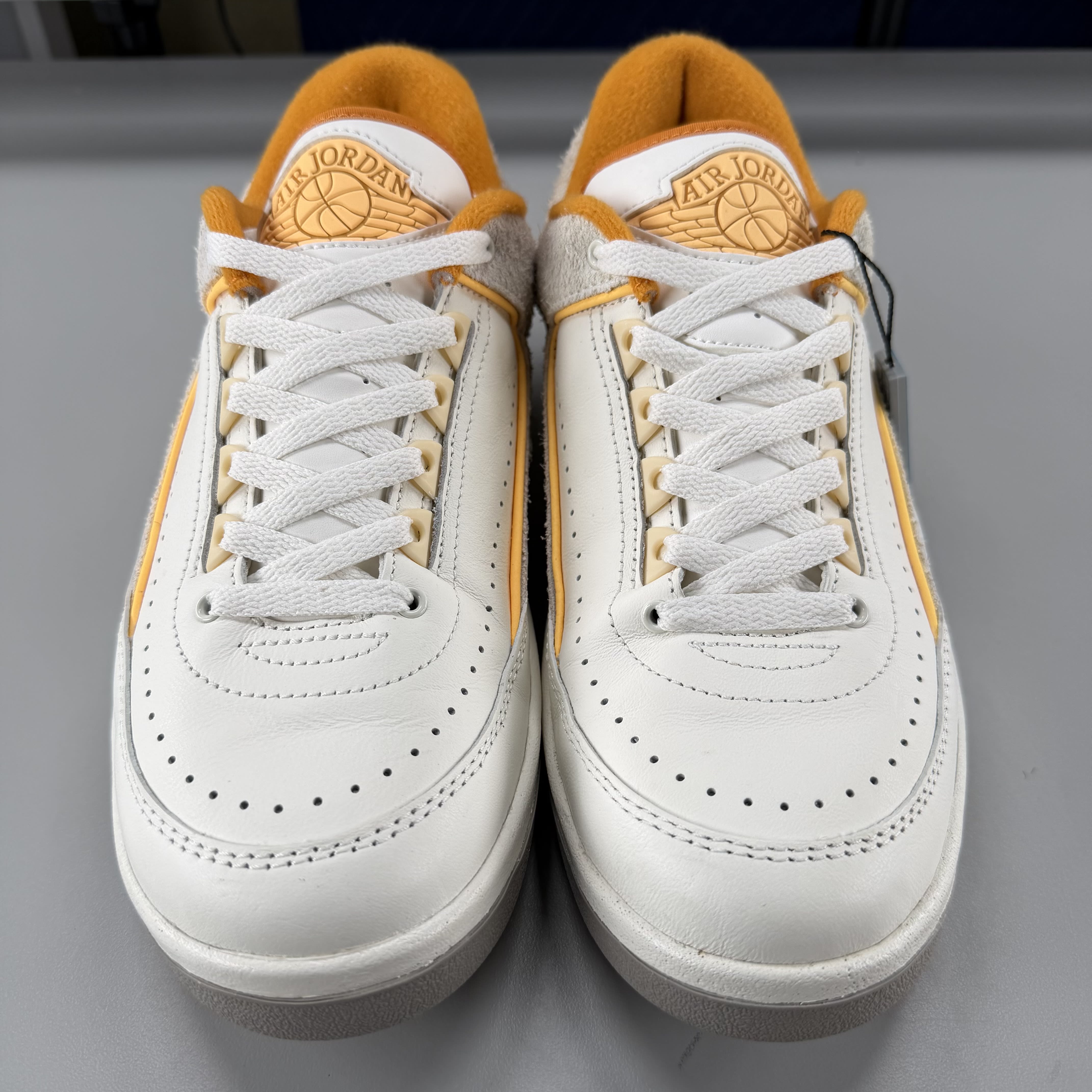 656426 Jordan 2 Retro Low Craft Melon Tint