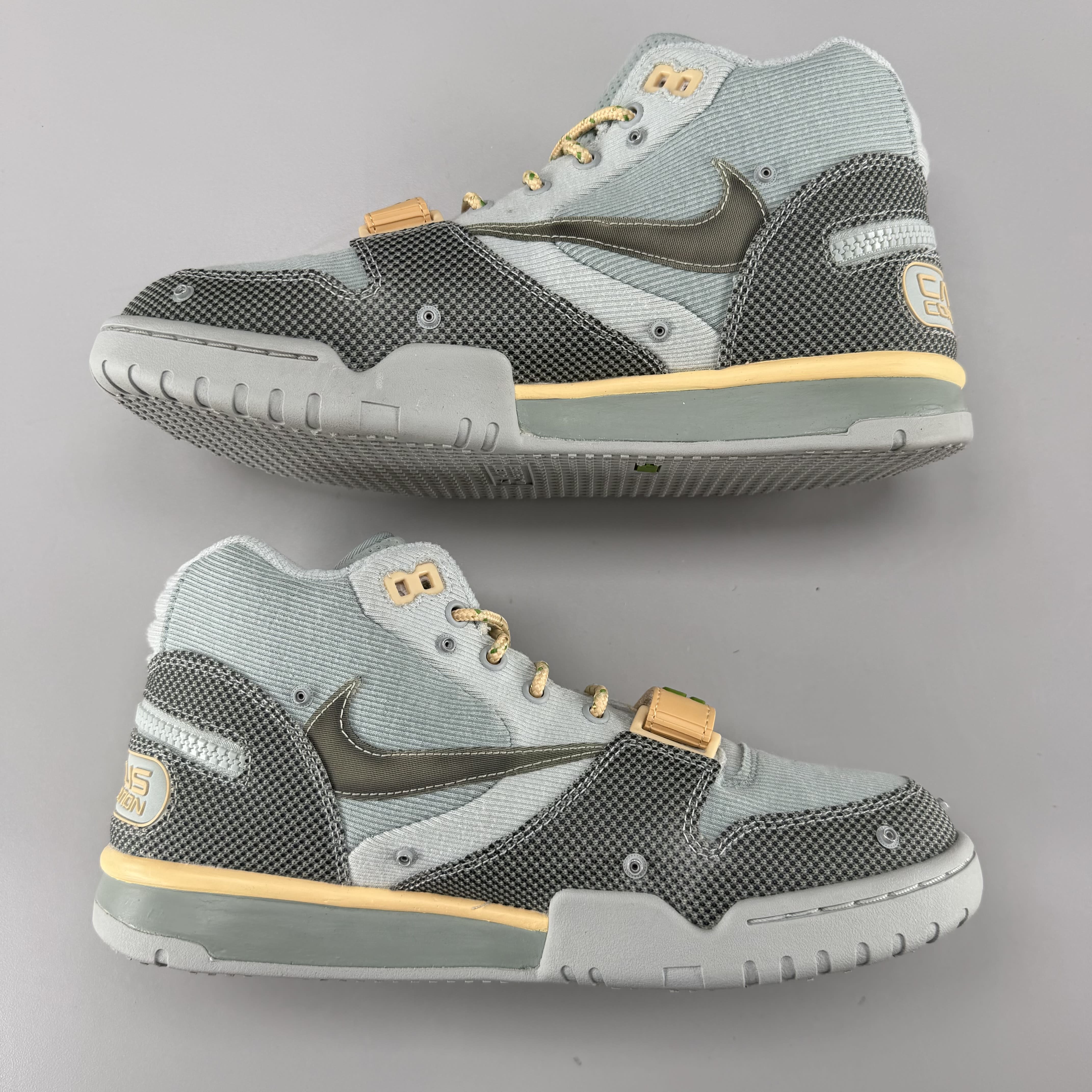 509992 Nike Air Trainer 1 SP Travis Scott Grey Haze