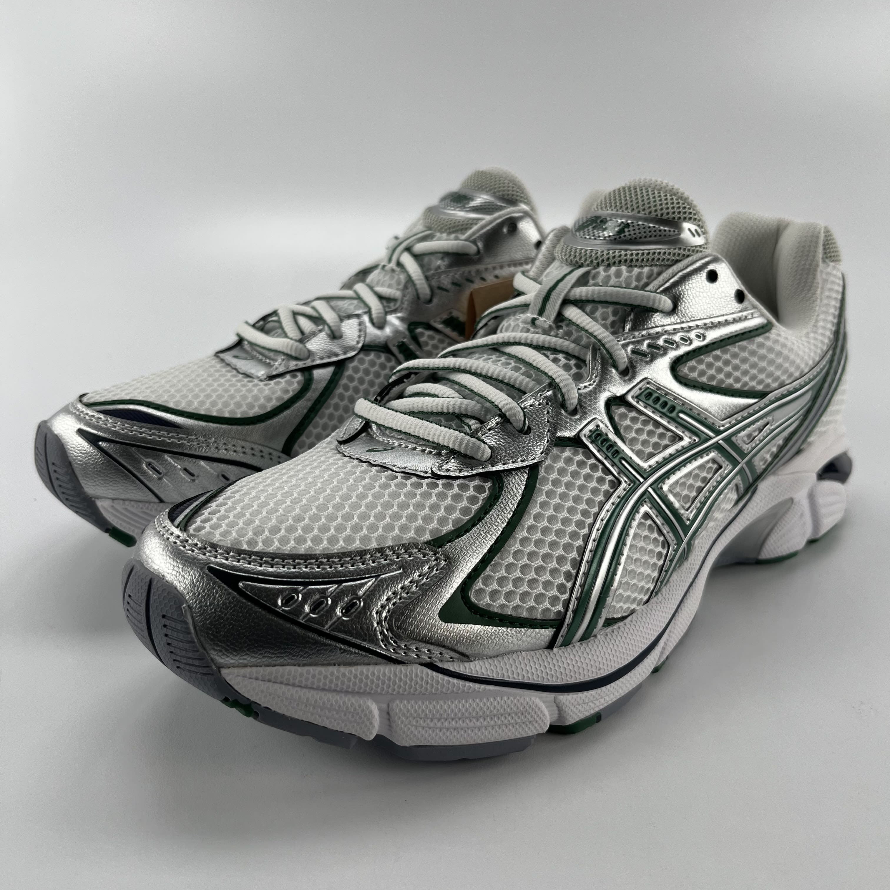264664 ASICS GT-2160 White Shamrock Green