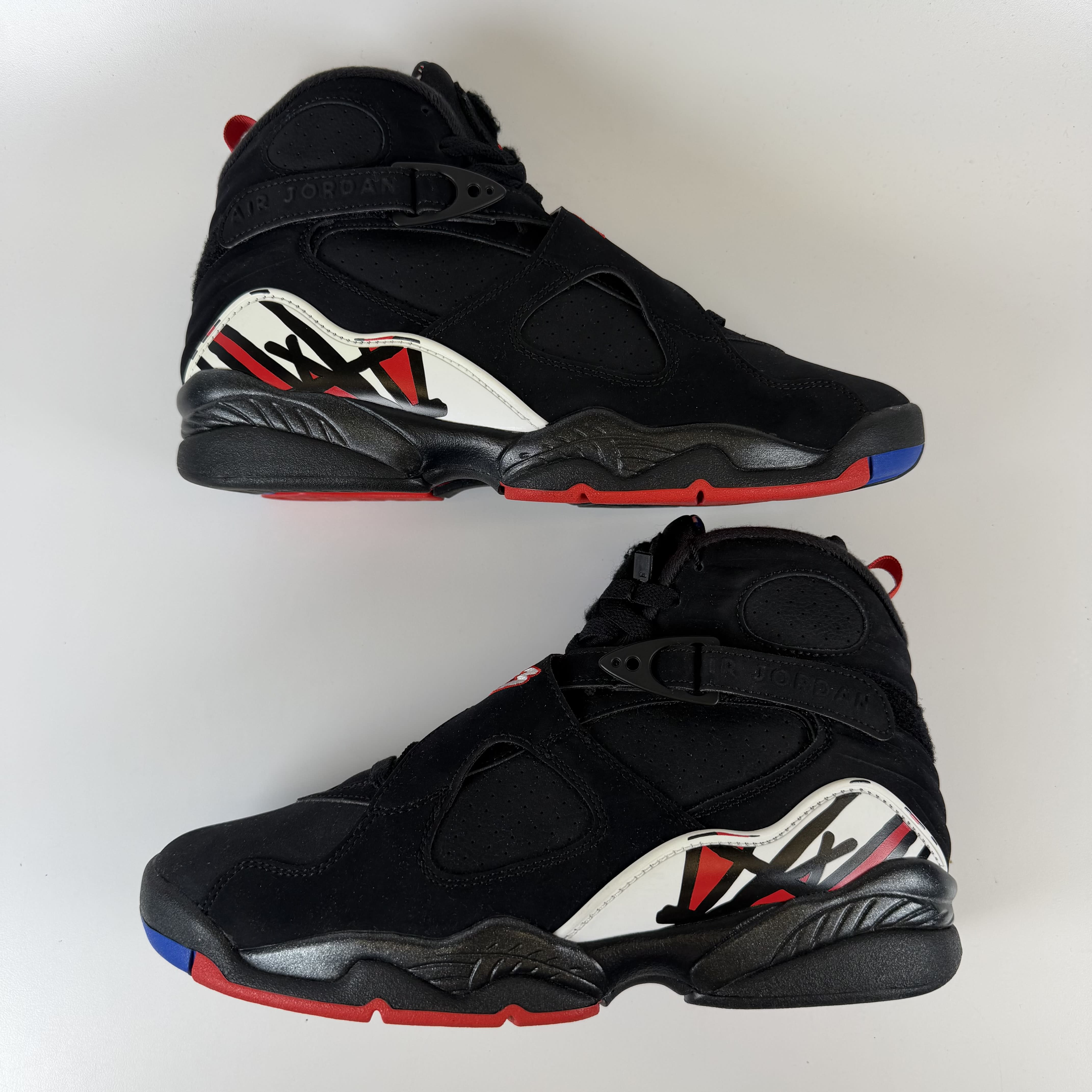 800057 Jordan 8 Retro Playoffs (2023)