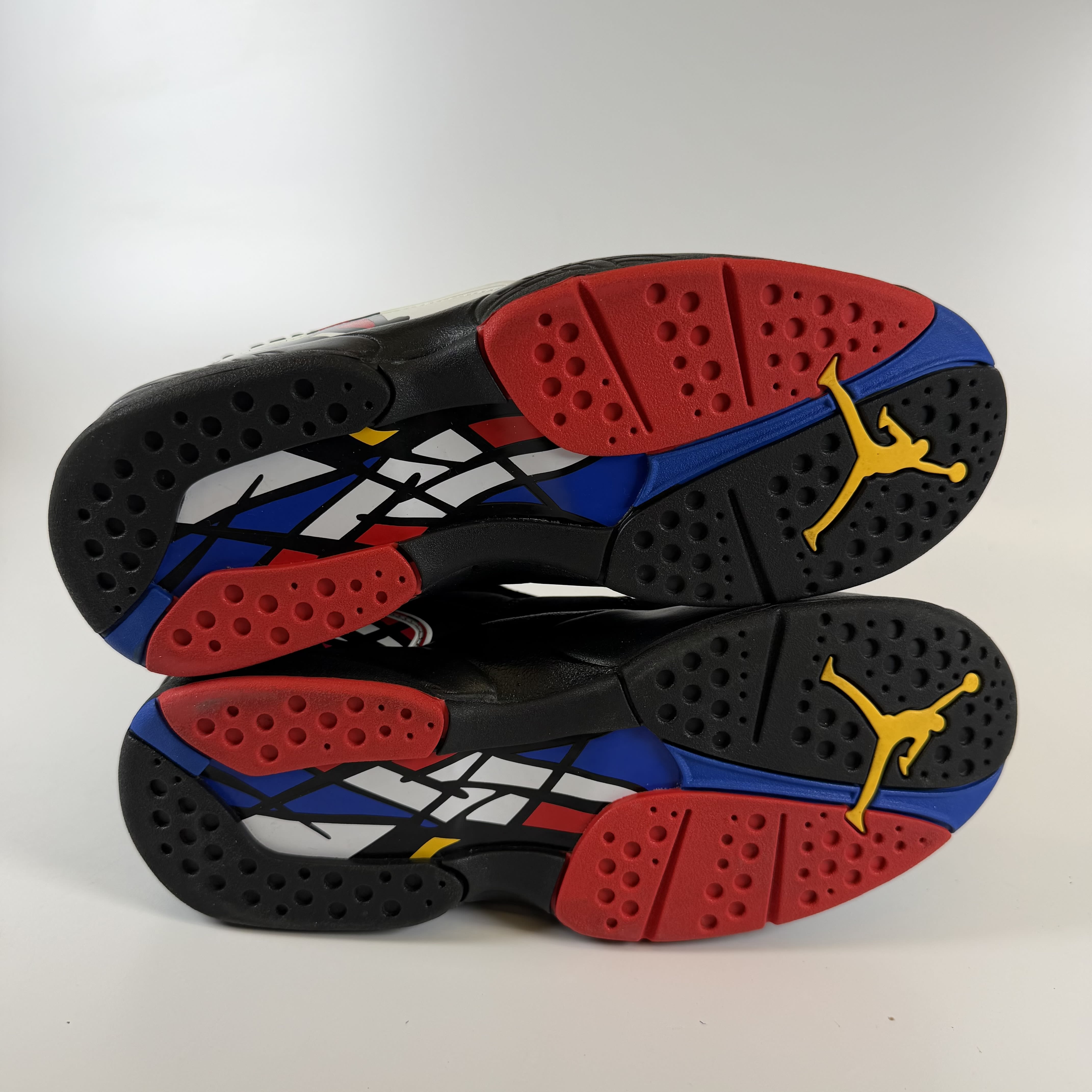 800057 Jordan 8 Retro Playoffs (2023)