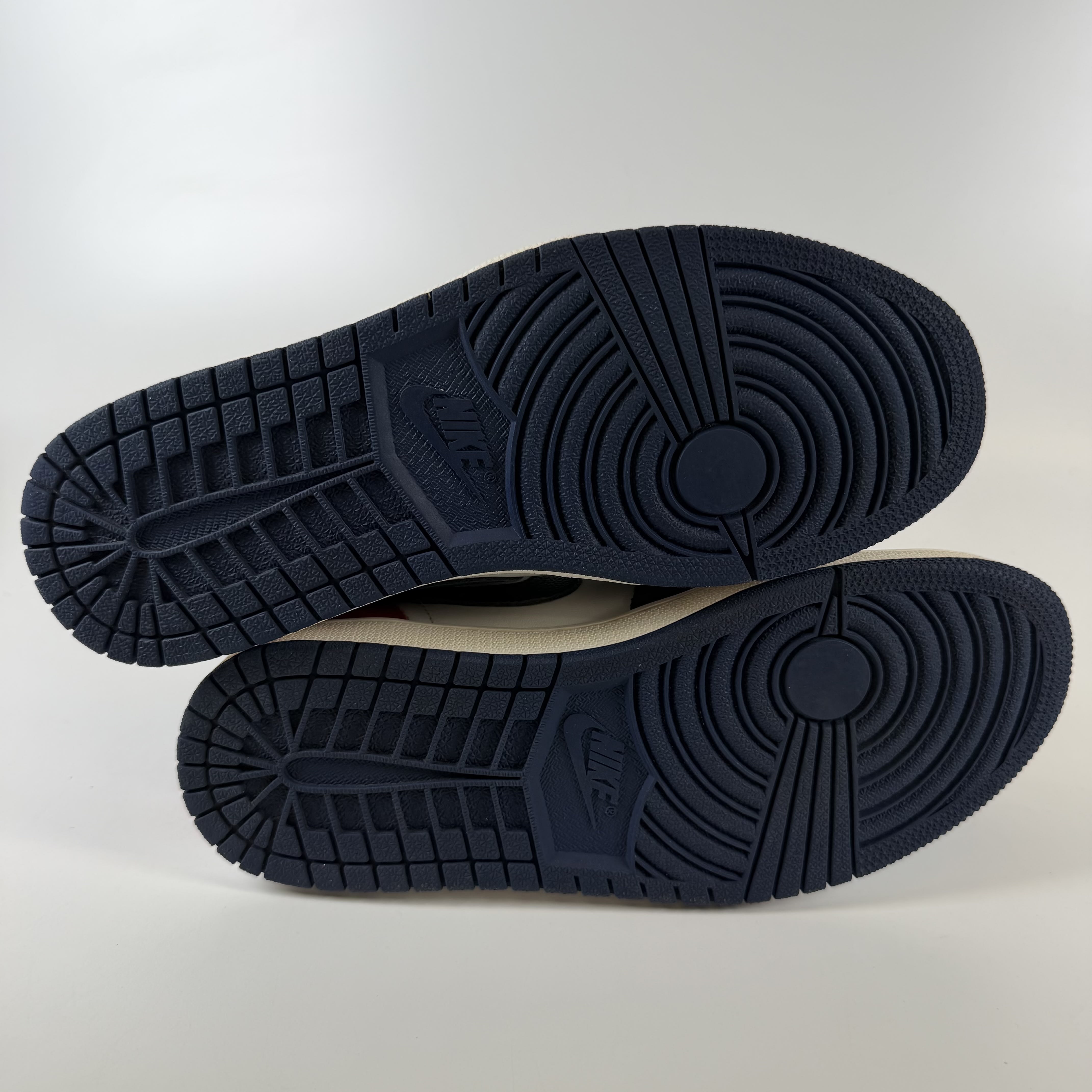 681923 Jordan 1 Retro Low OG Howard University