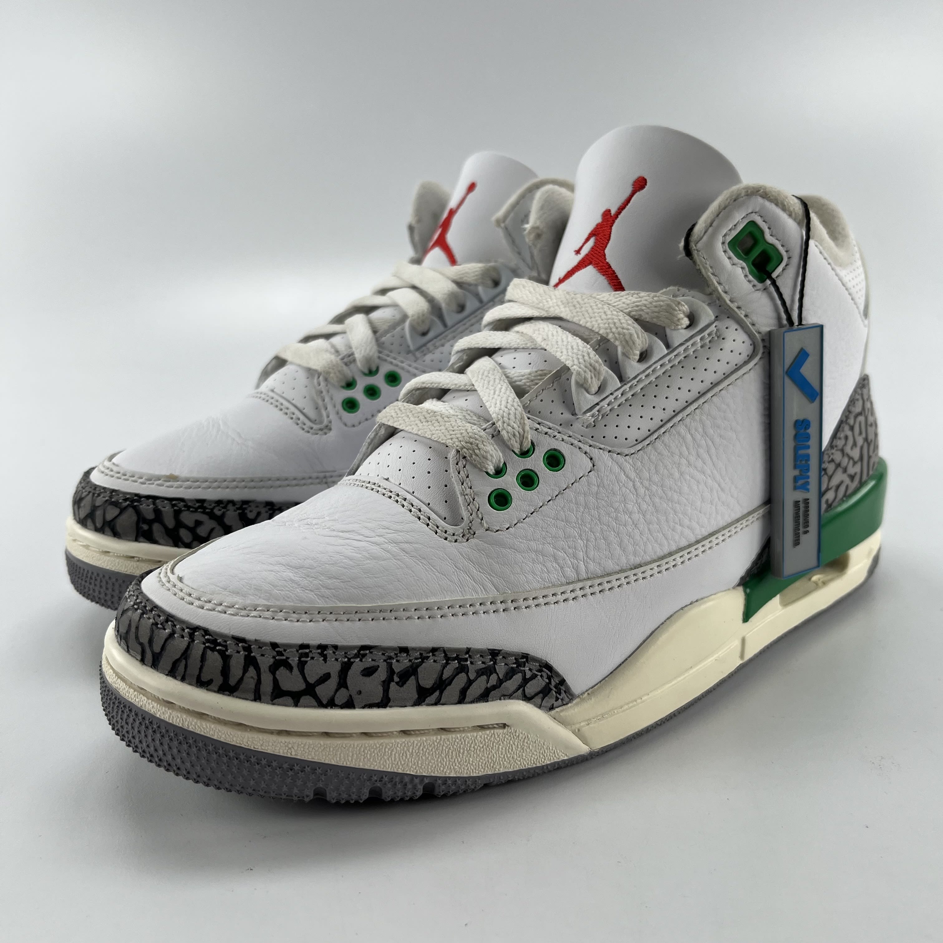 650122 Air Jordan 3 Retro Lucky Green (Women's)
