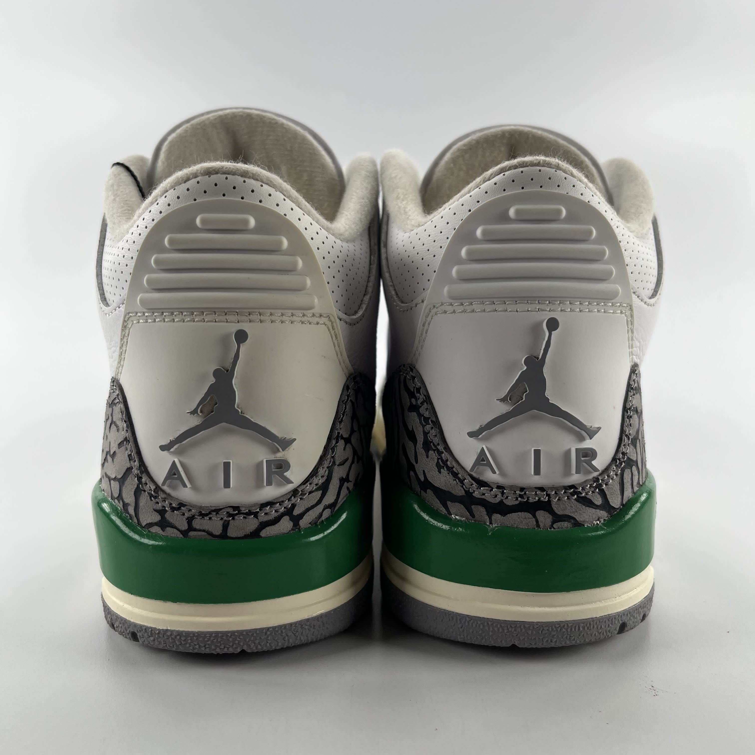650122 Air Jordan 3 Retro Lucky Green (Women's)