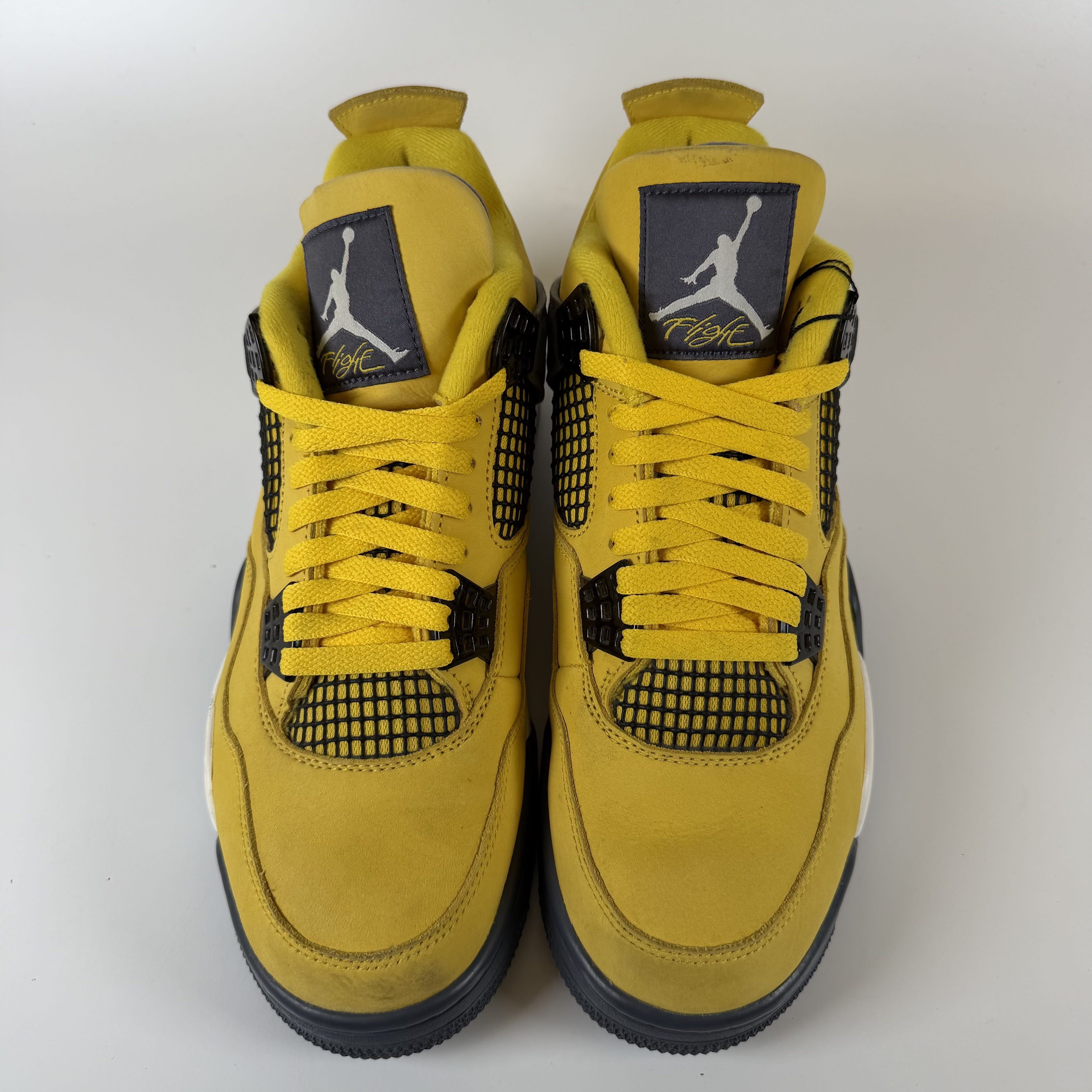 [714380] Jordan 4 Retro Lightning (2021)